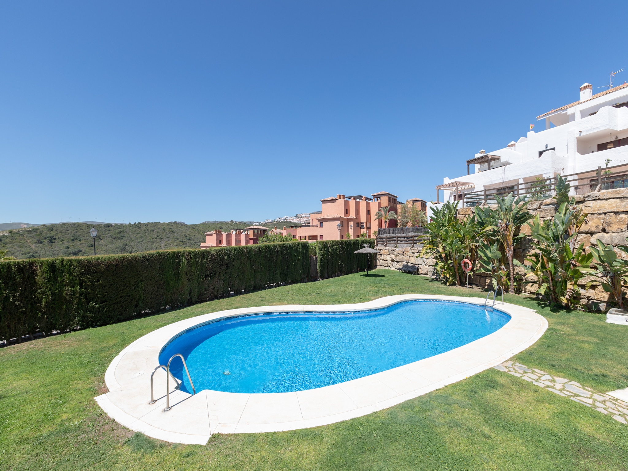   Bahia Casares 4