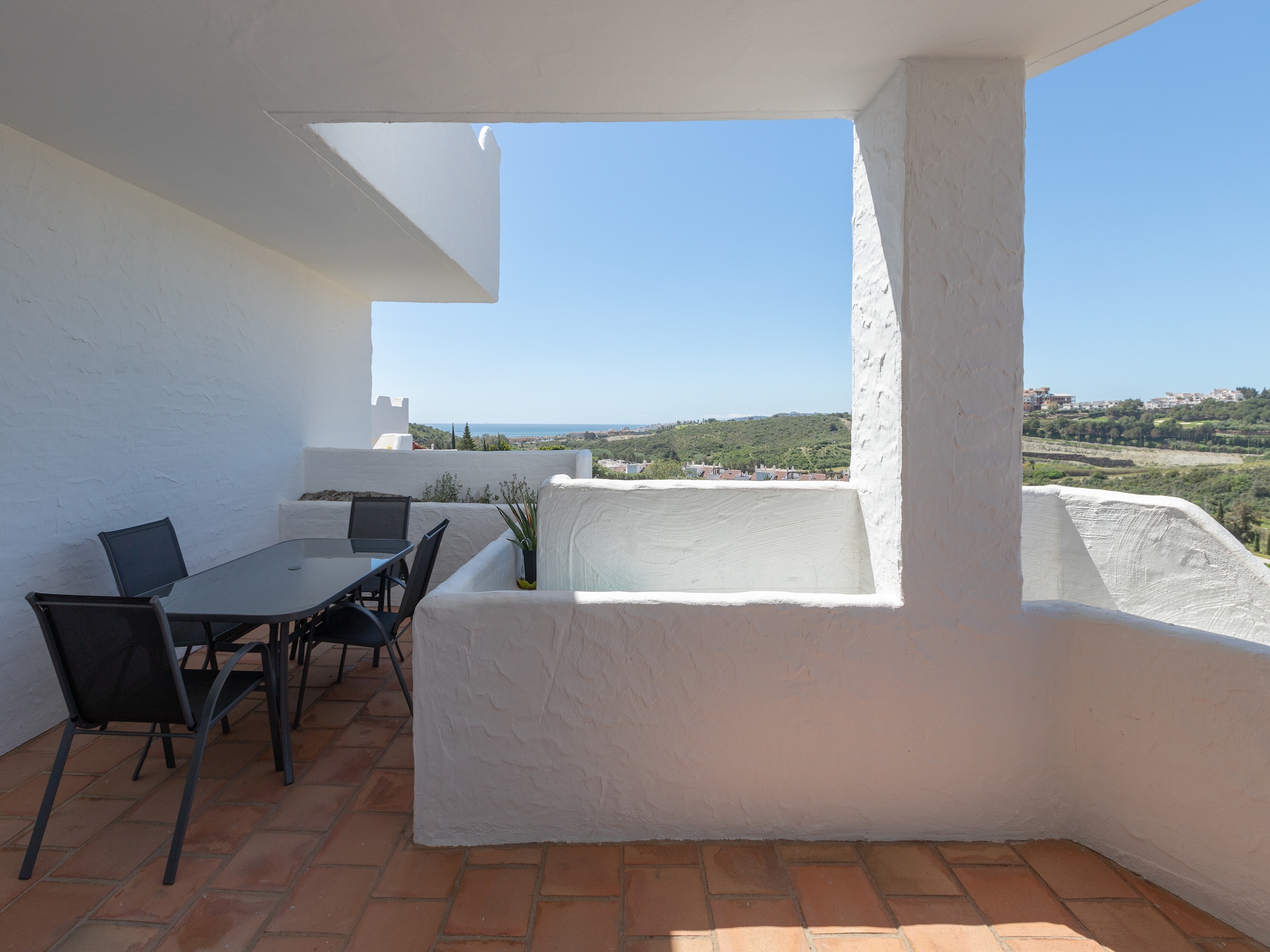   Bahia Casares 4