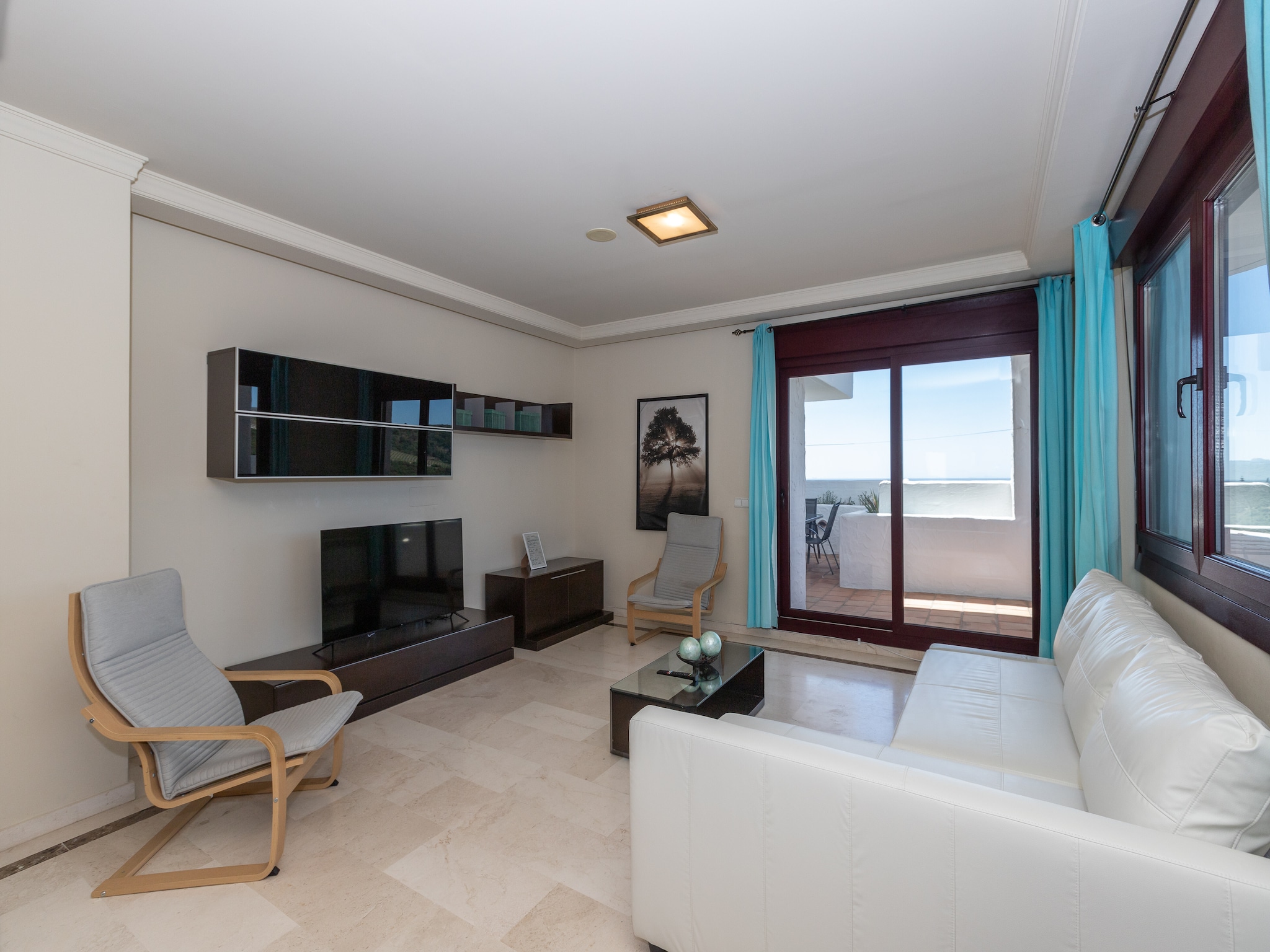   Bahia Casares 4