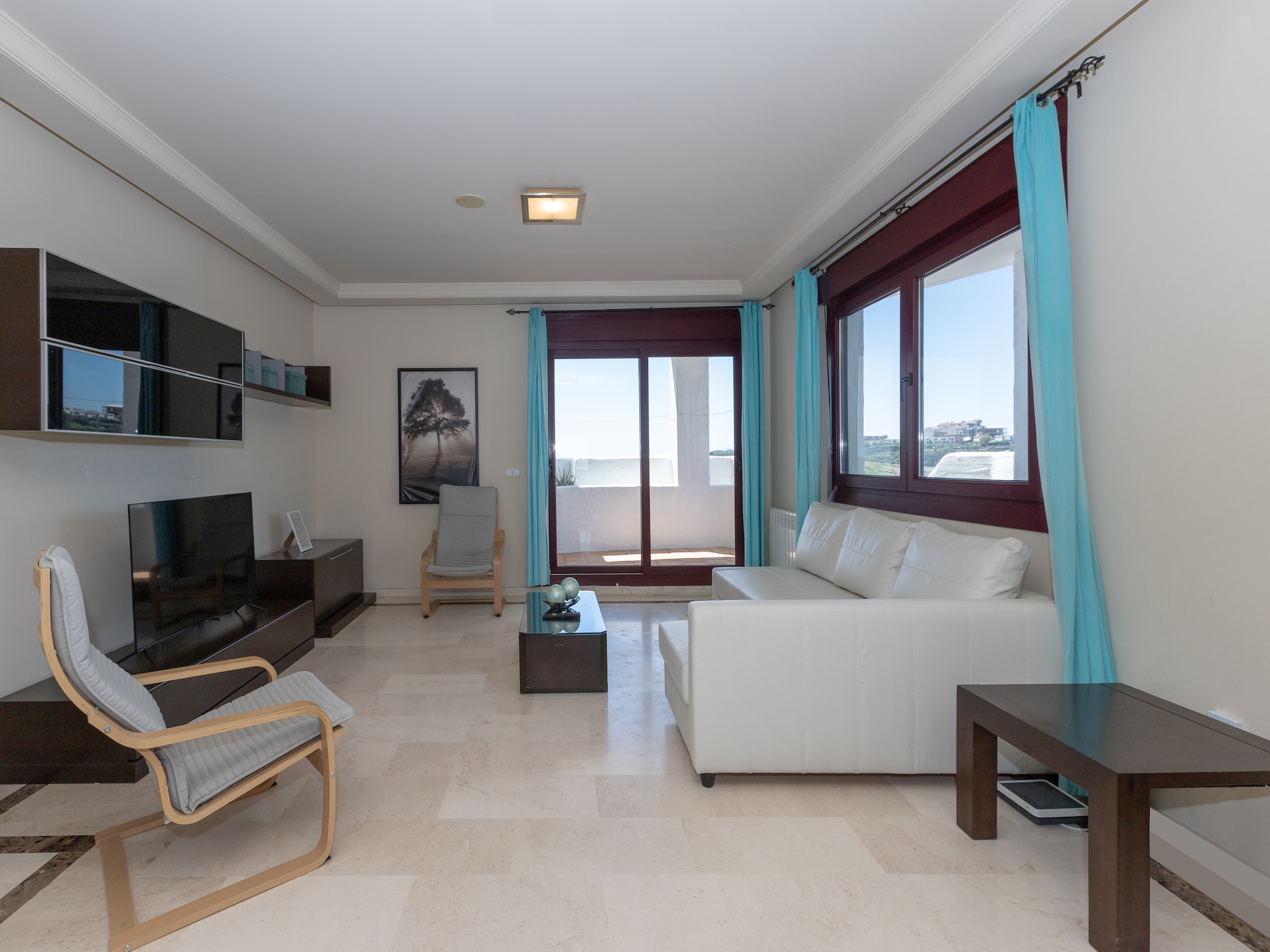   Bahia Casares 4