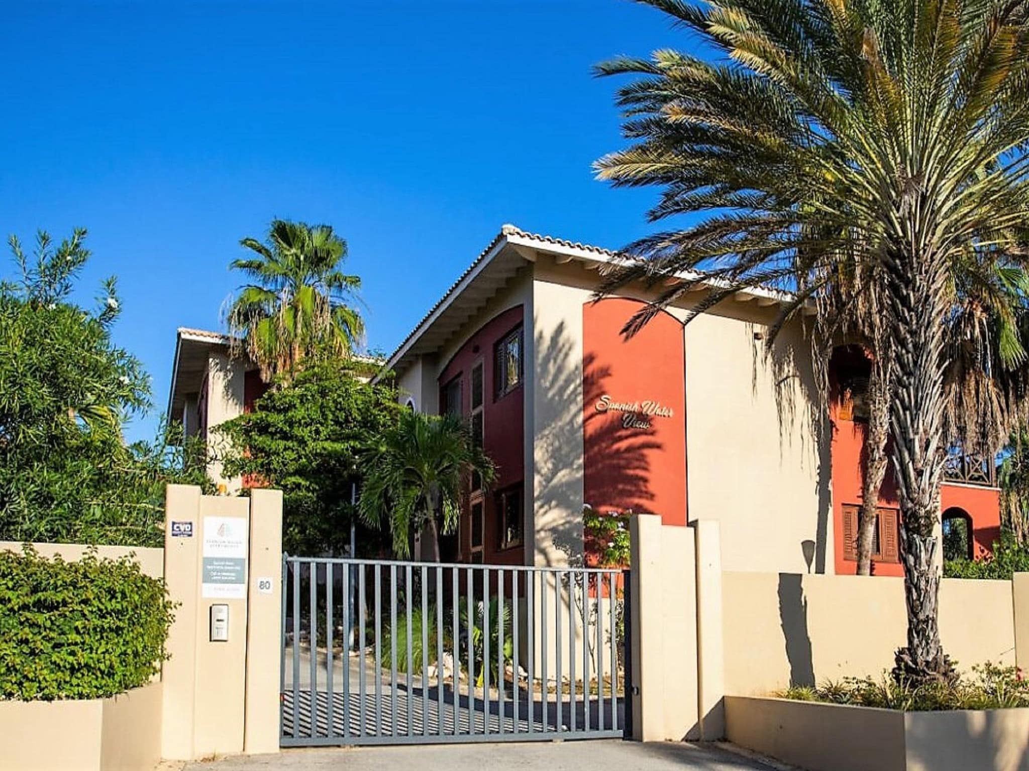   Spanish Water Apartment