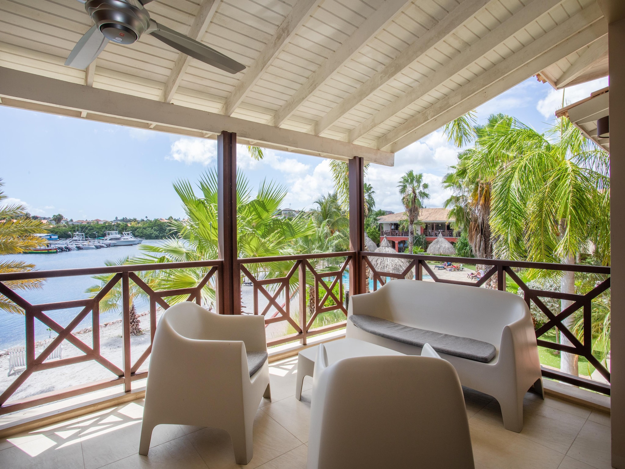   Spanish Water Apartment