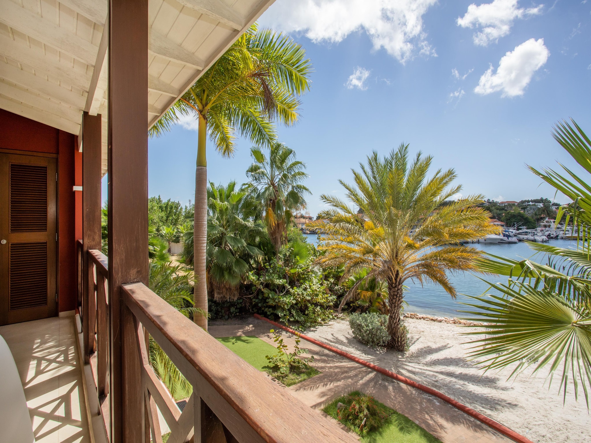   Spanish Water Apartment