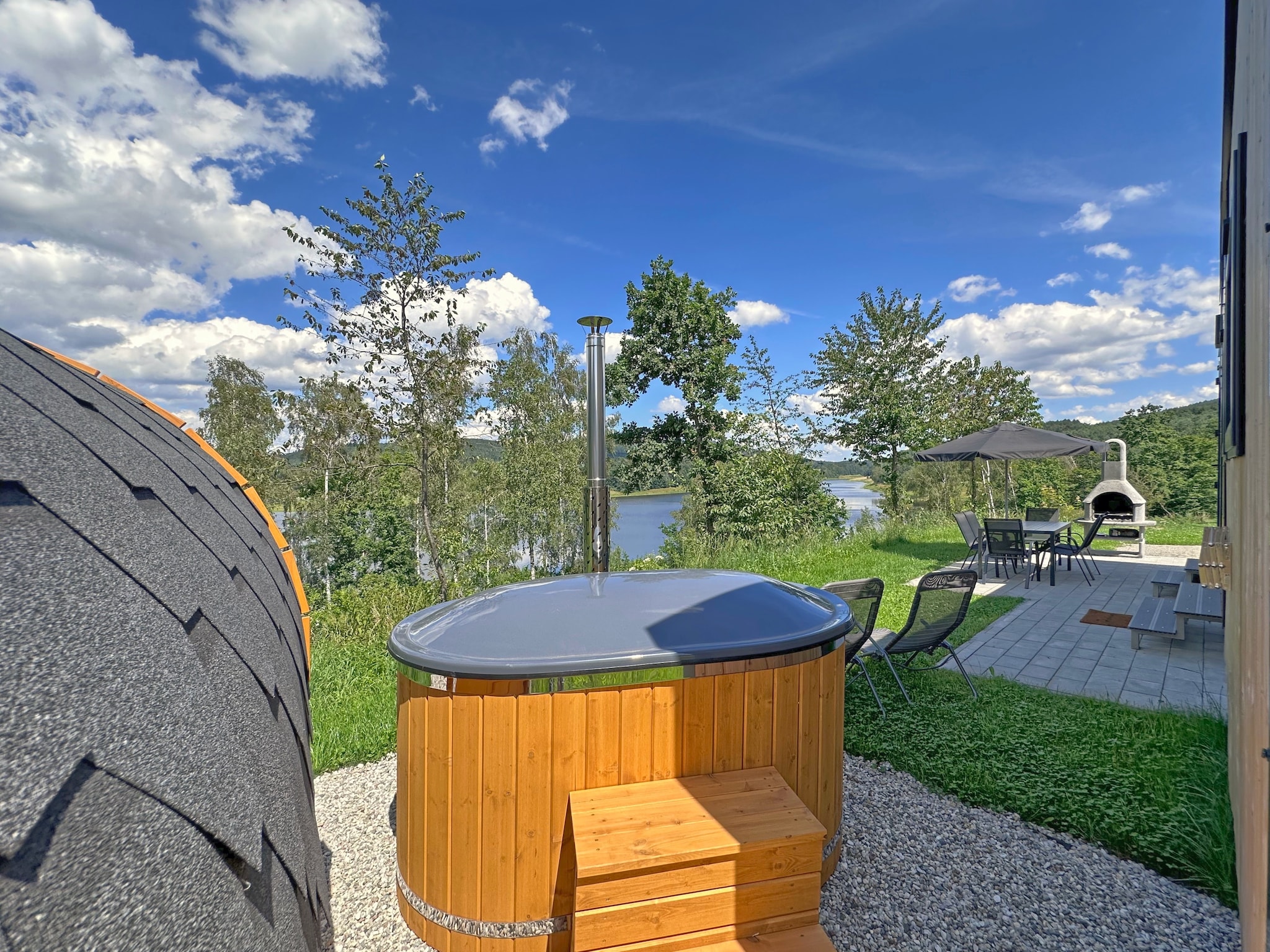   FERIENDORF SEEBLICK - Tiny Chalet am Eixendorfer S