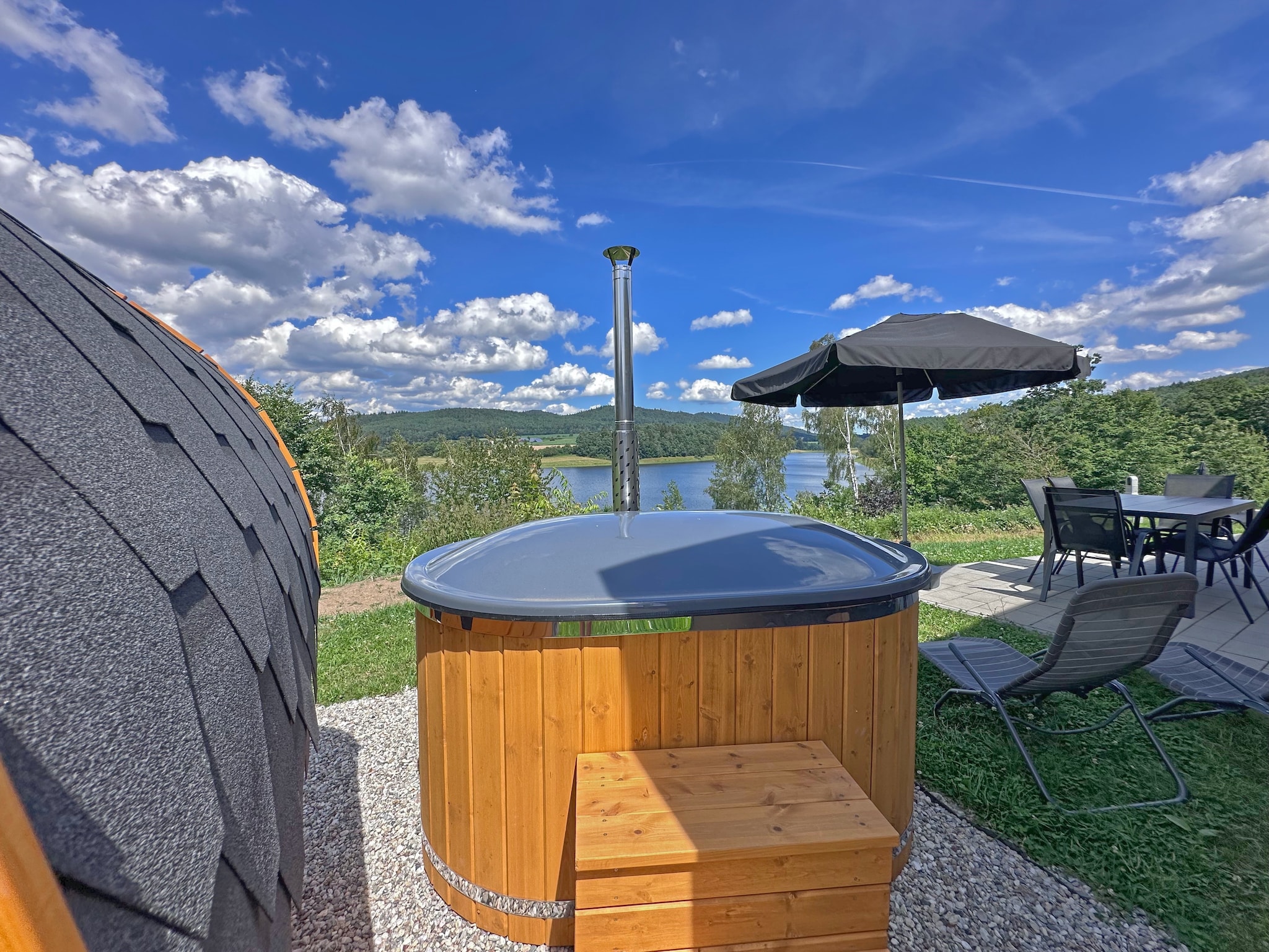   FERIENDORF SEEBLICK - Tiny Chalet am Eixendorfer S