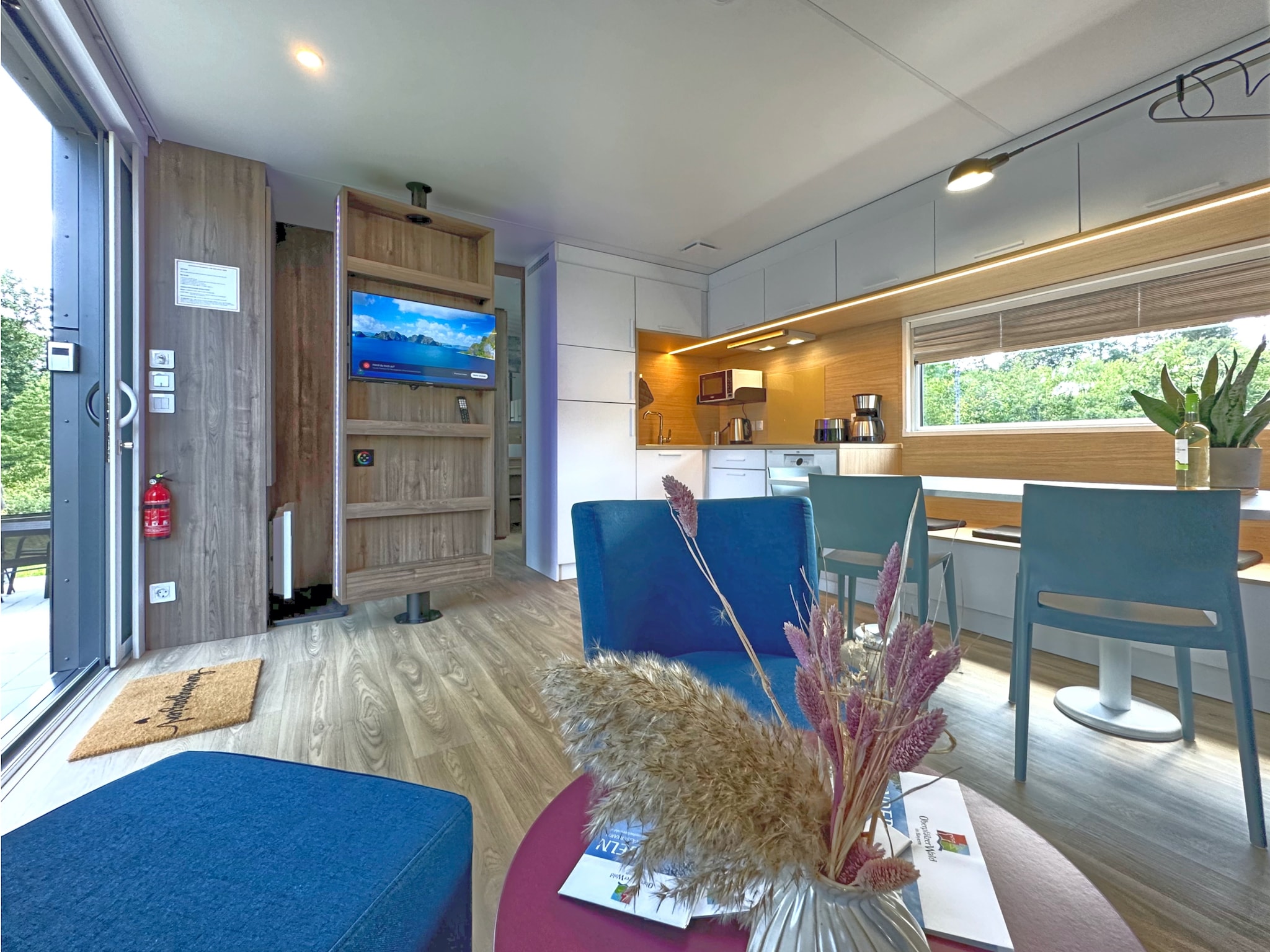   FERIENDORF SEEBLICK - Tiny Chalet am Eixendorfer S