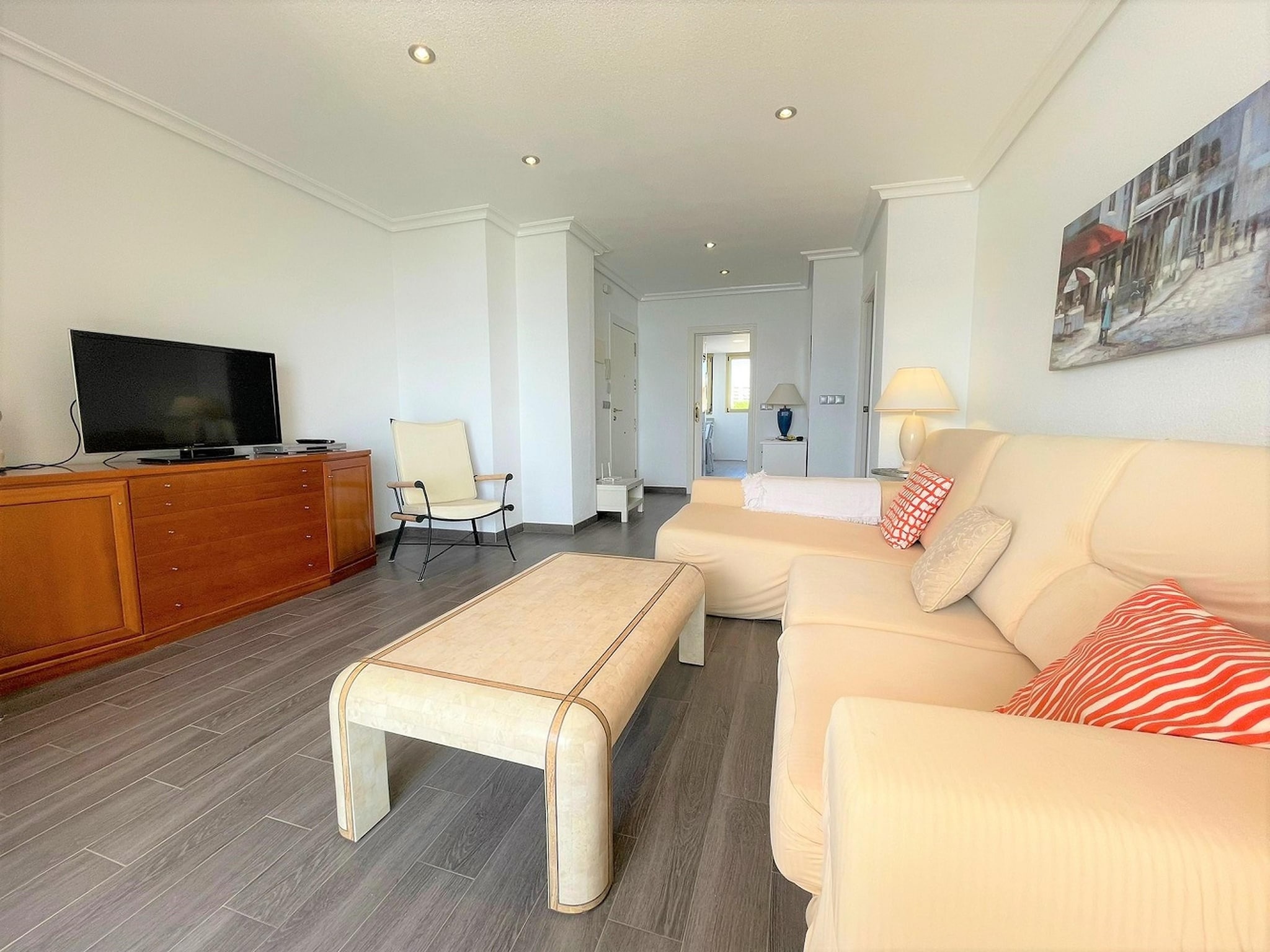   Apartamento con piscina frente al mar en La Manga