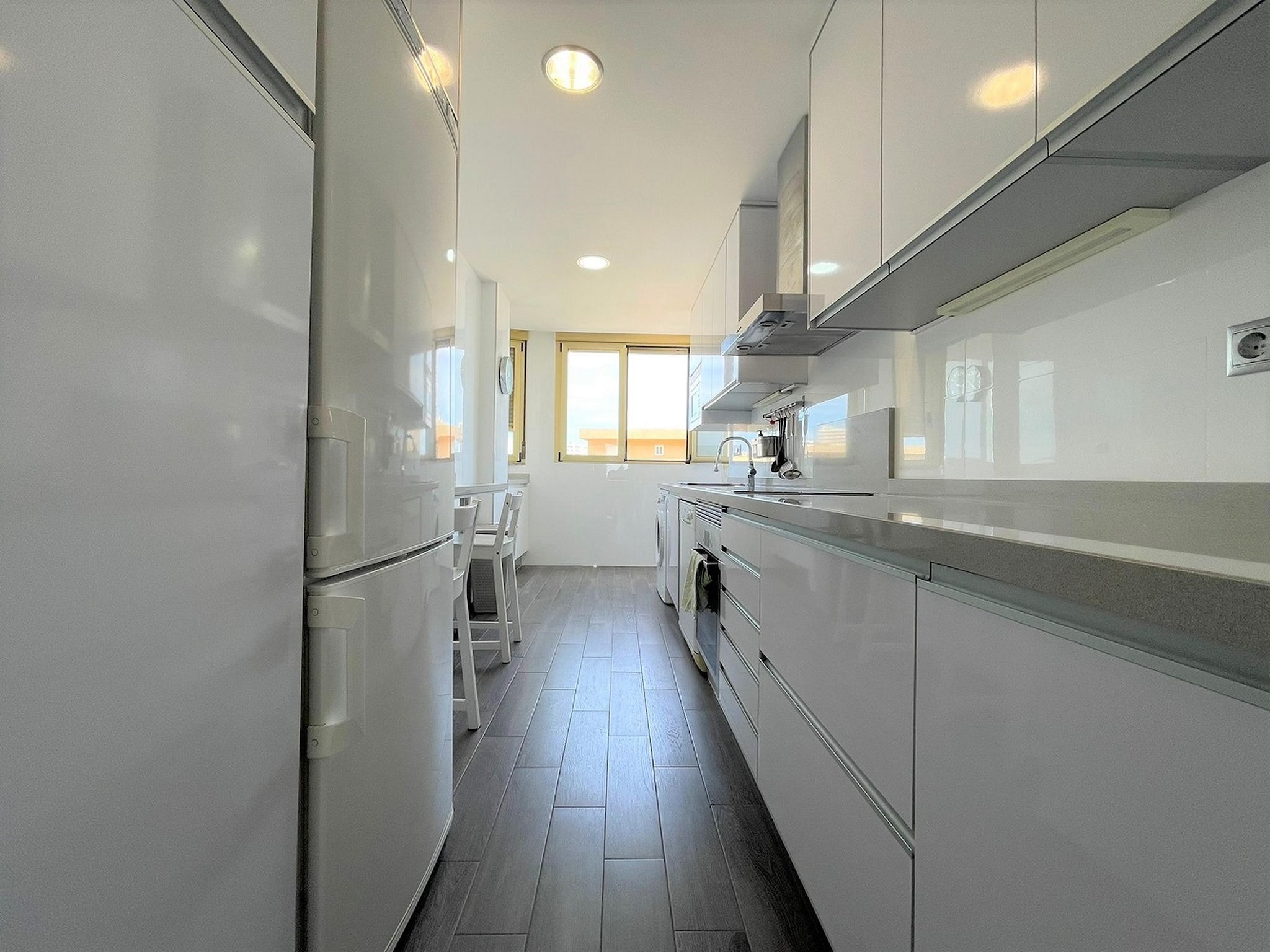   Apartamento con piscina frente al mar en La Manga