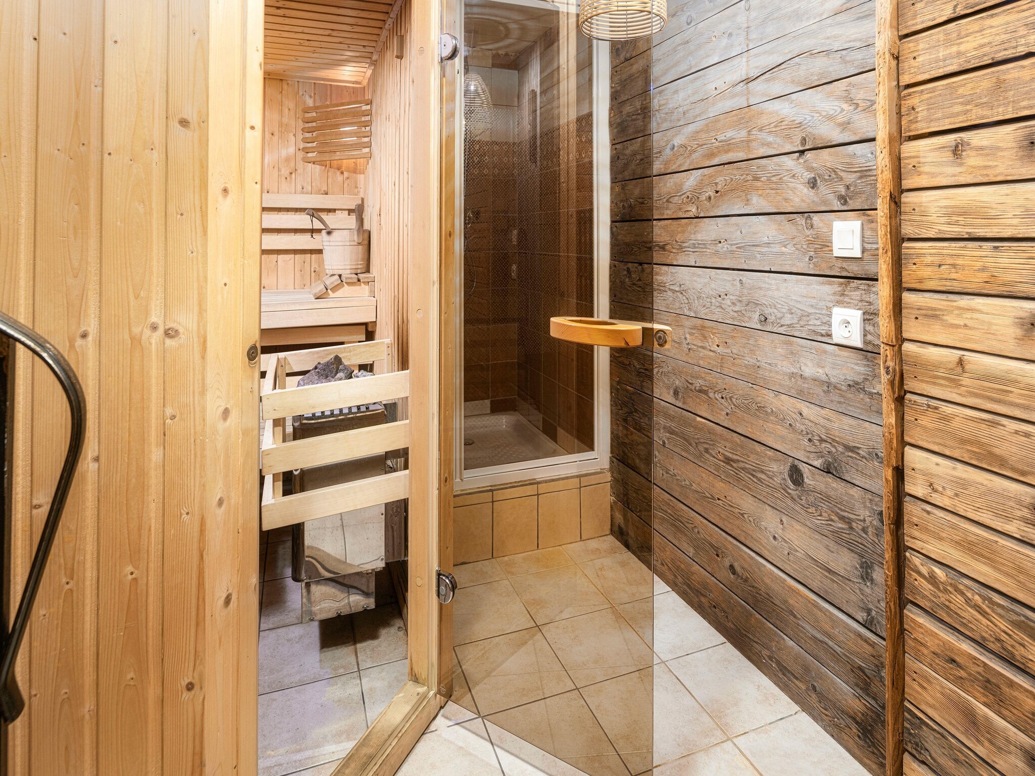 Dom Chalet Sporting Lodge