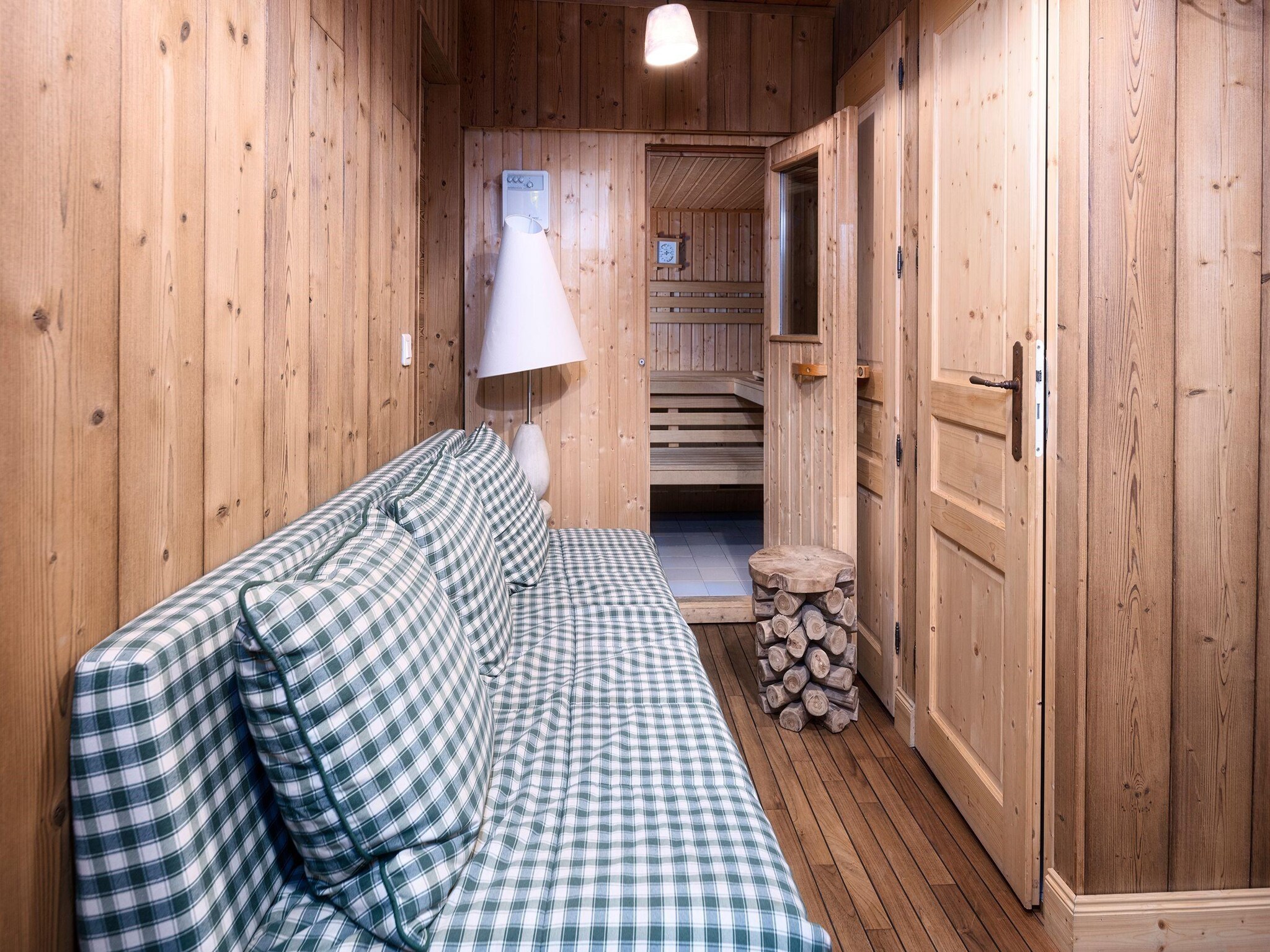 Dom Chalet Sporting Lodge
