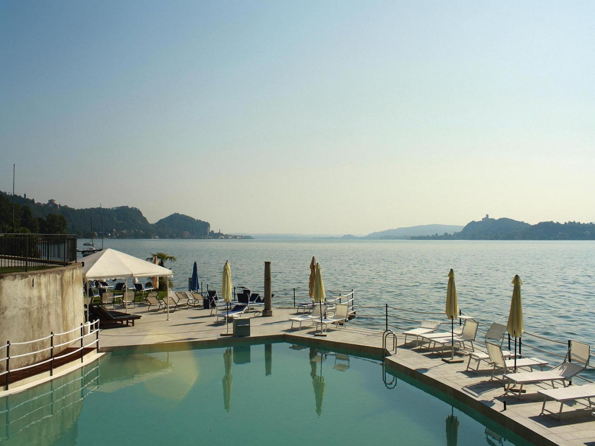 公寓 Residence Antico Verbano Meina-Bilo 3J - 2 pers