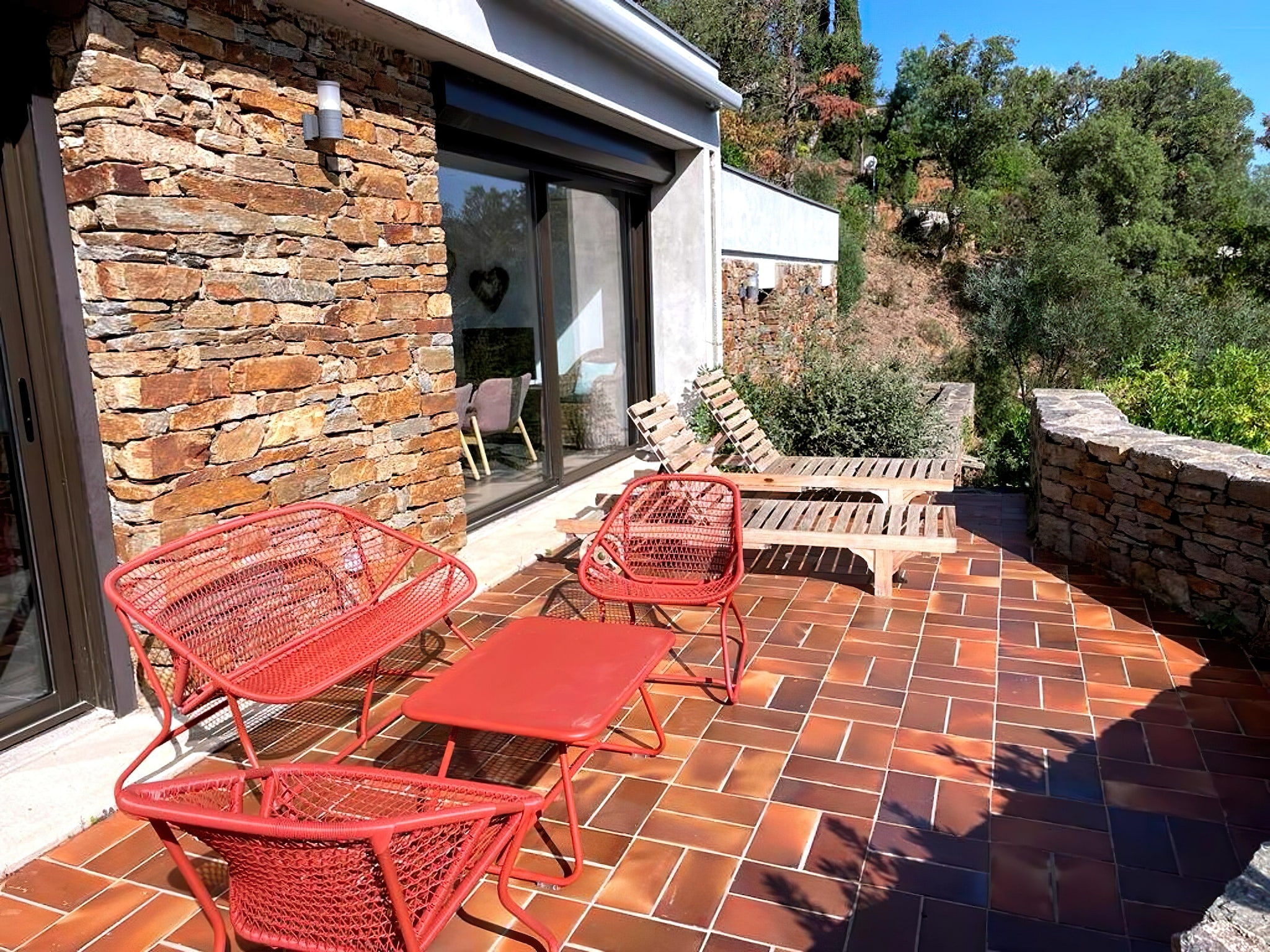   VILLA LA FOURMIGUE/ TEXIDO
