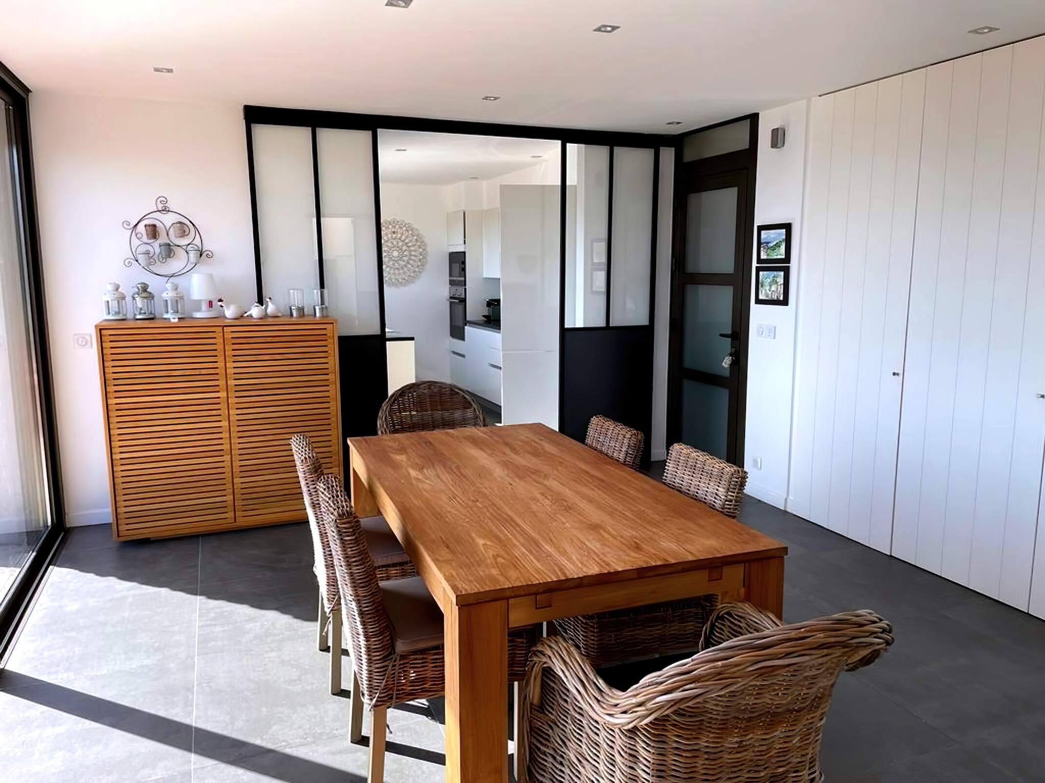   VILLA LA FOURMIGUE/ TEXIDO