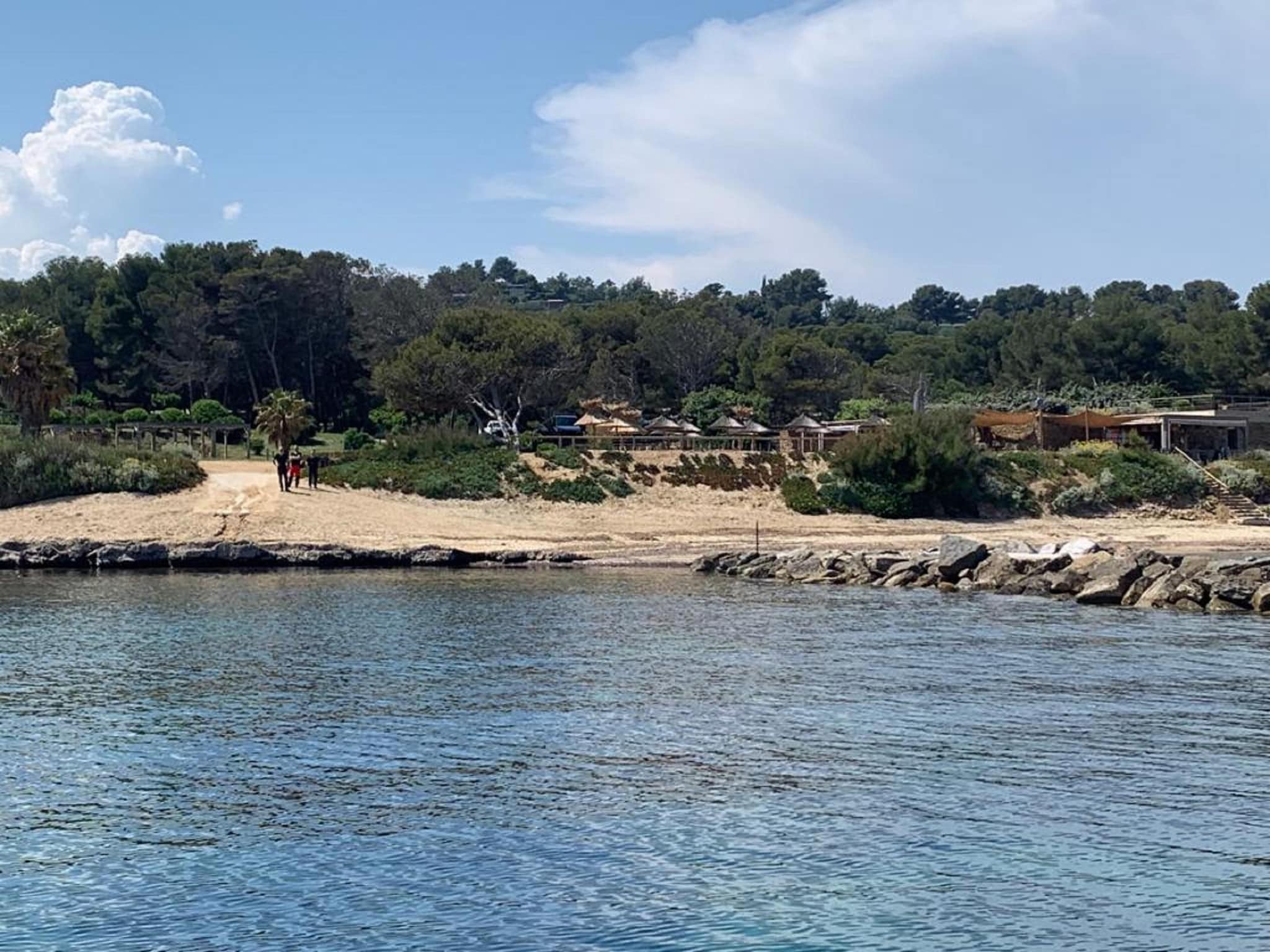   VILLA LA FOURMIGUE/ TEXIDO
