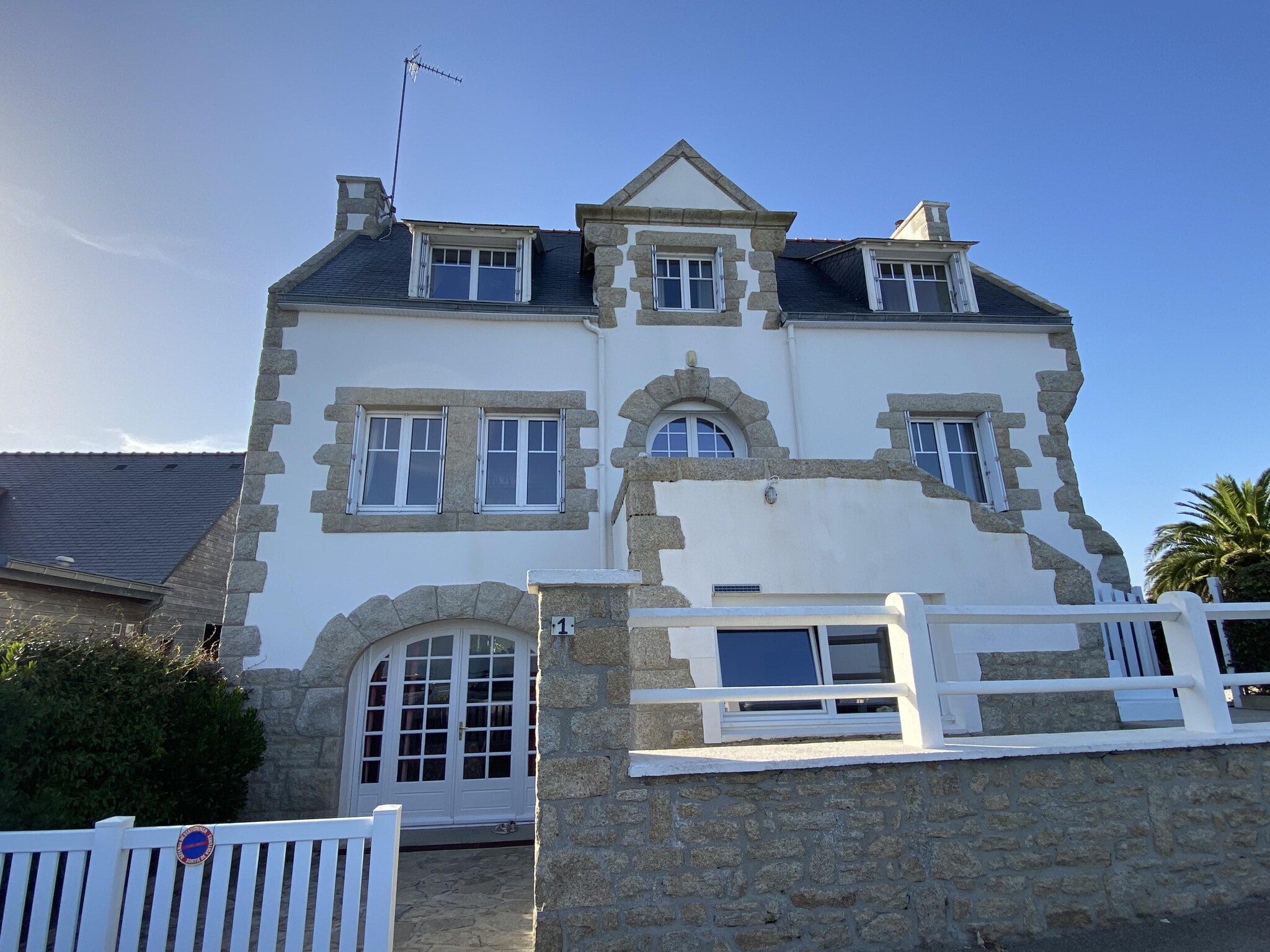 Ferienwohnung Charmant appartement face mer à Lodonnec Loct