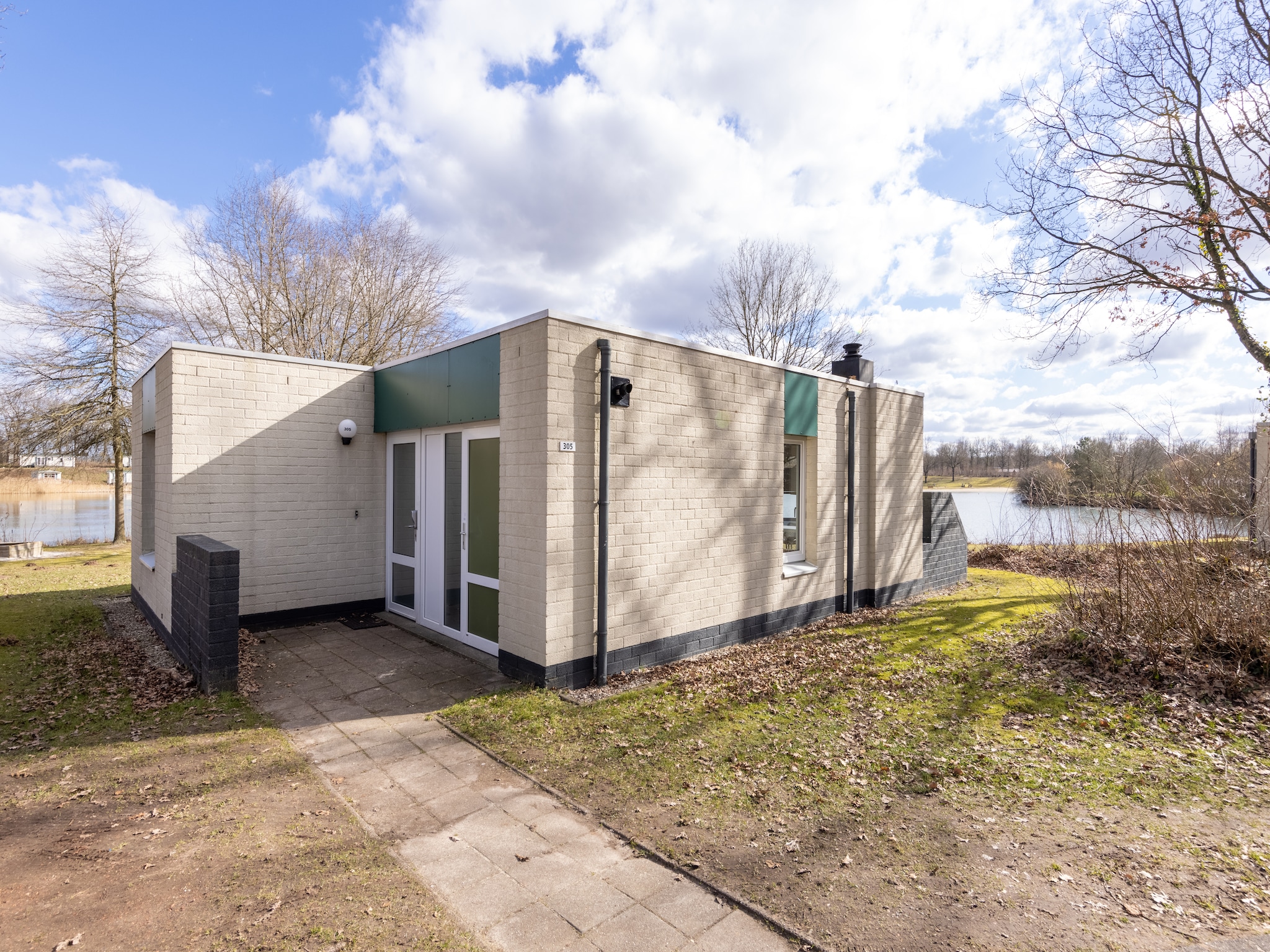Holiday home Vakantiepark Hunzedal 18
