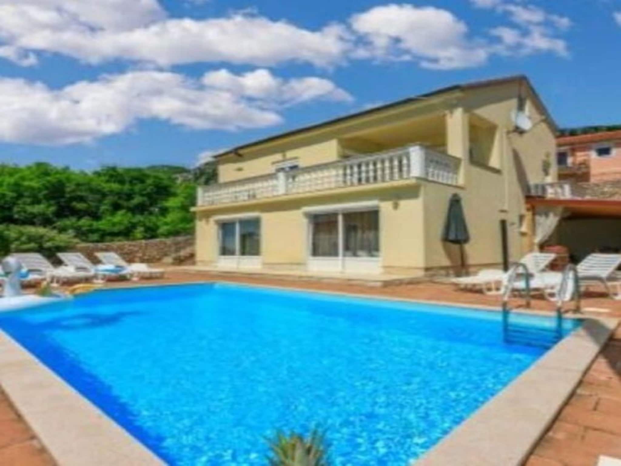   Villa Eternity