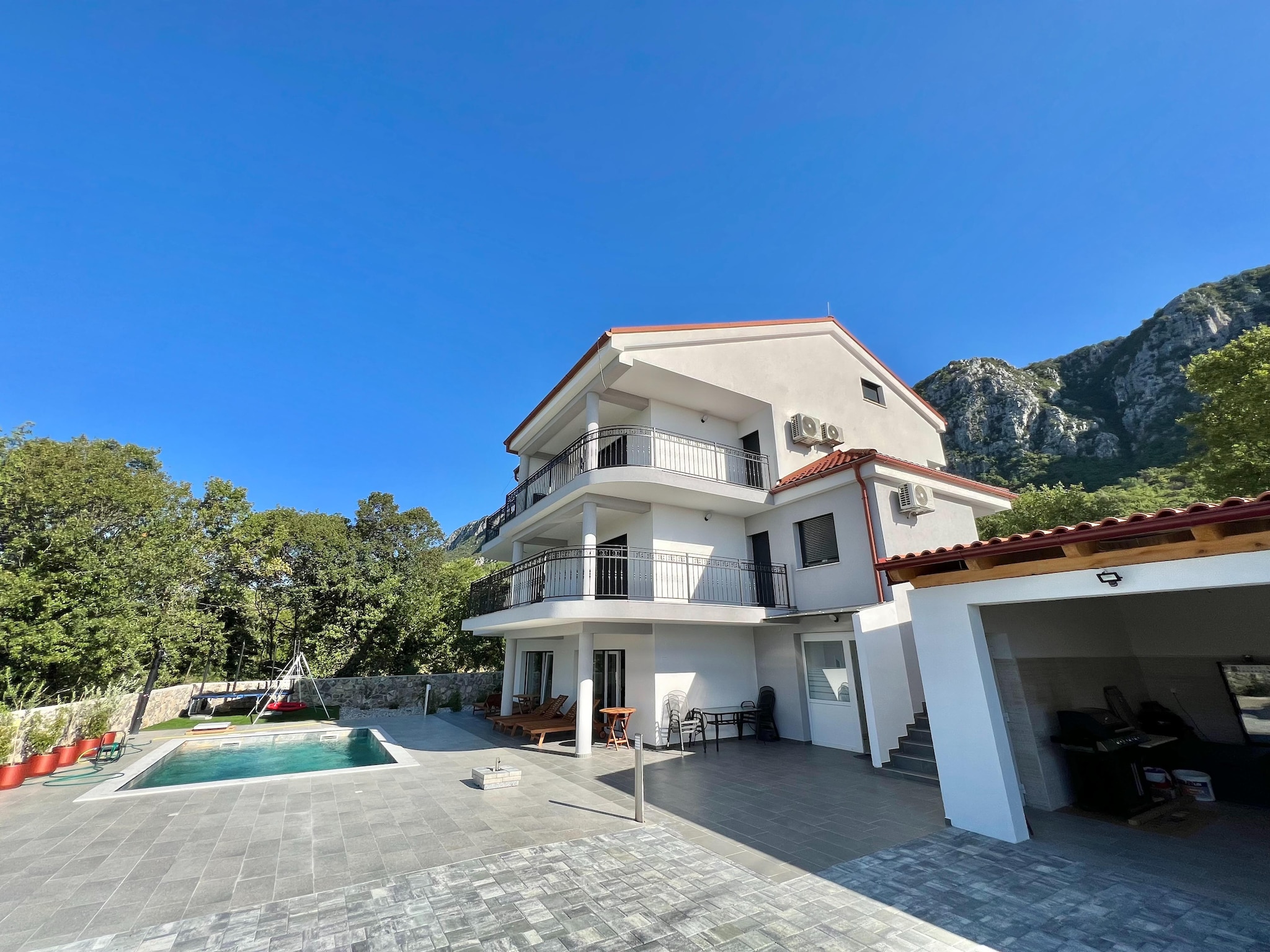   Villa Hidden Gem