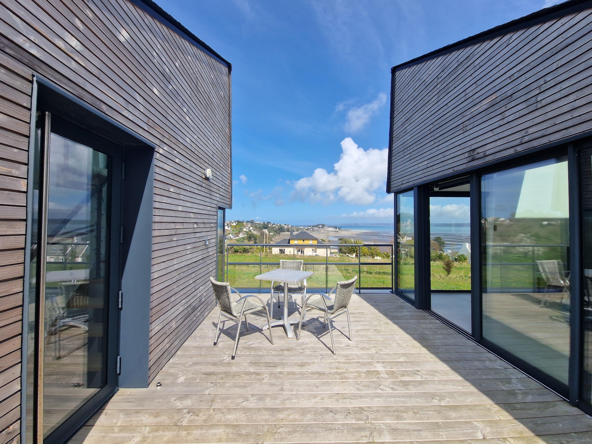   Villa d'architecte avec vue mer panoramique Locqui