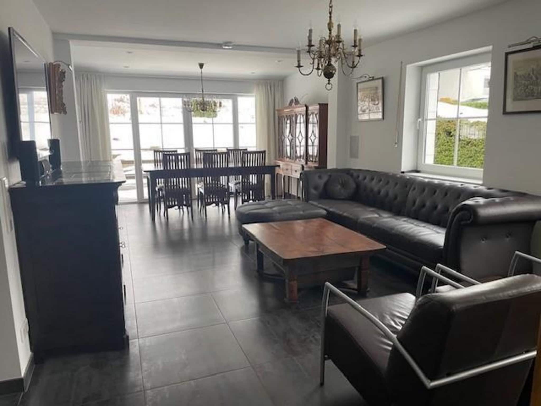 Ferienwohnung Kristall Apartment E
