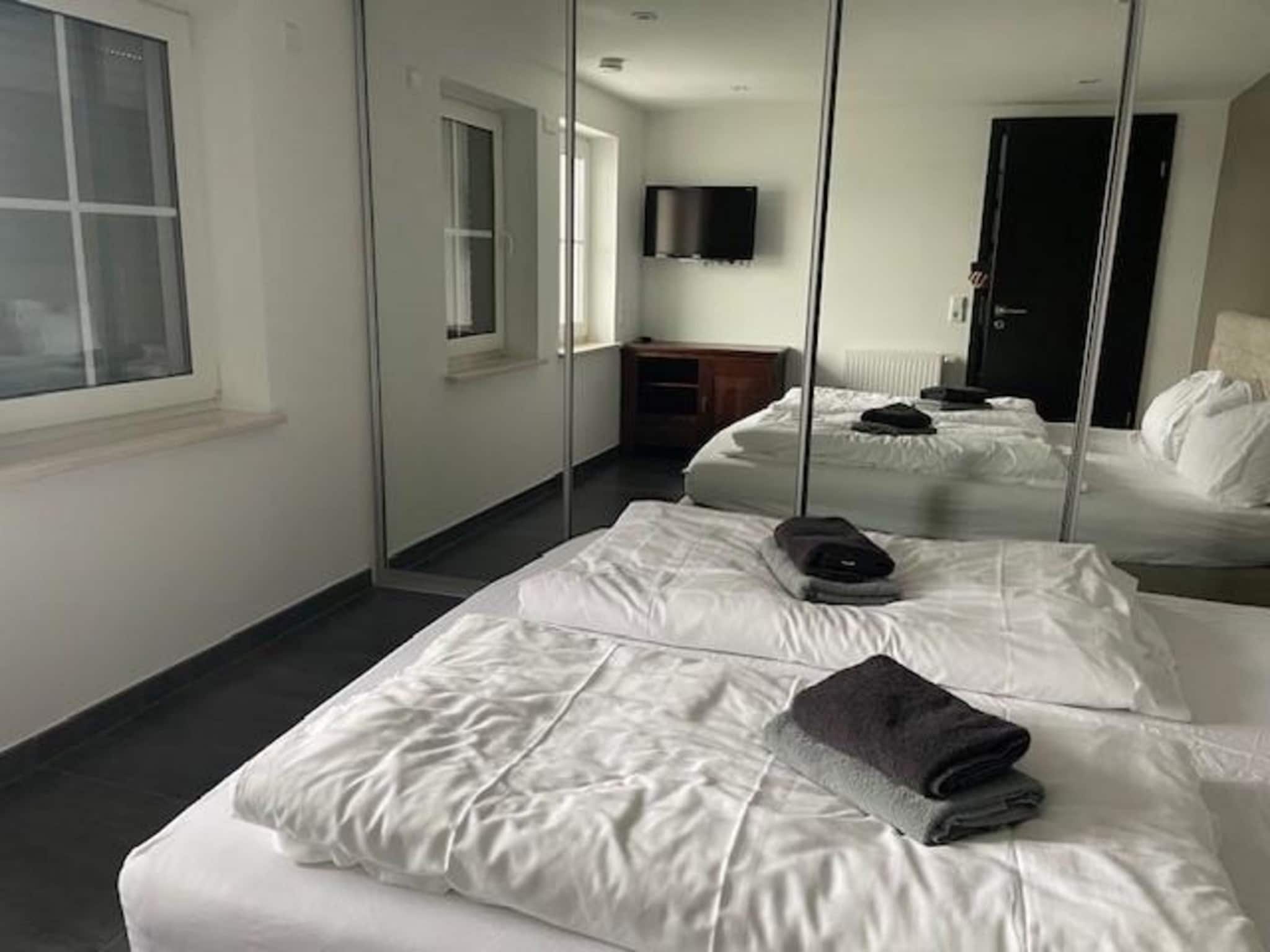 Ferienwohnung Kristall Apartment E
