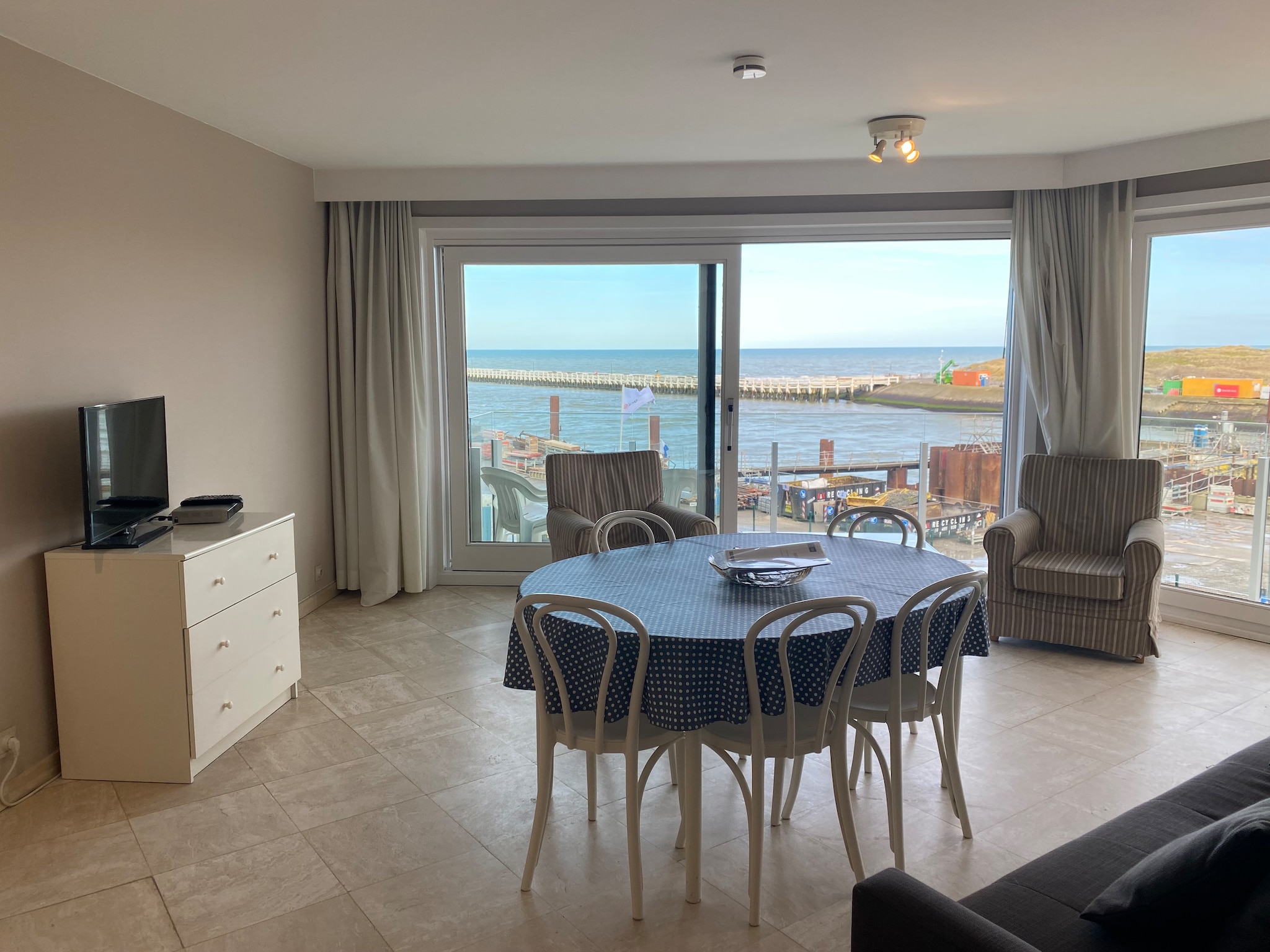 Ferienwohnung DEN OEVER V 0206GAR