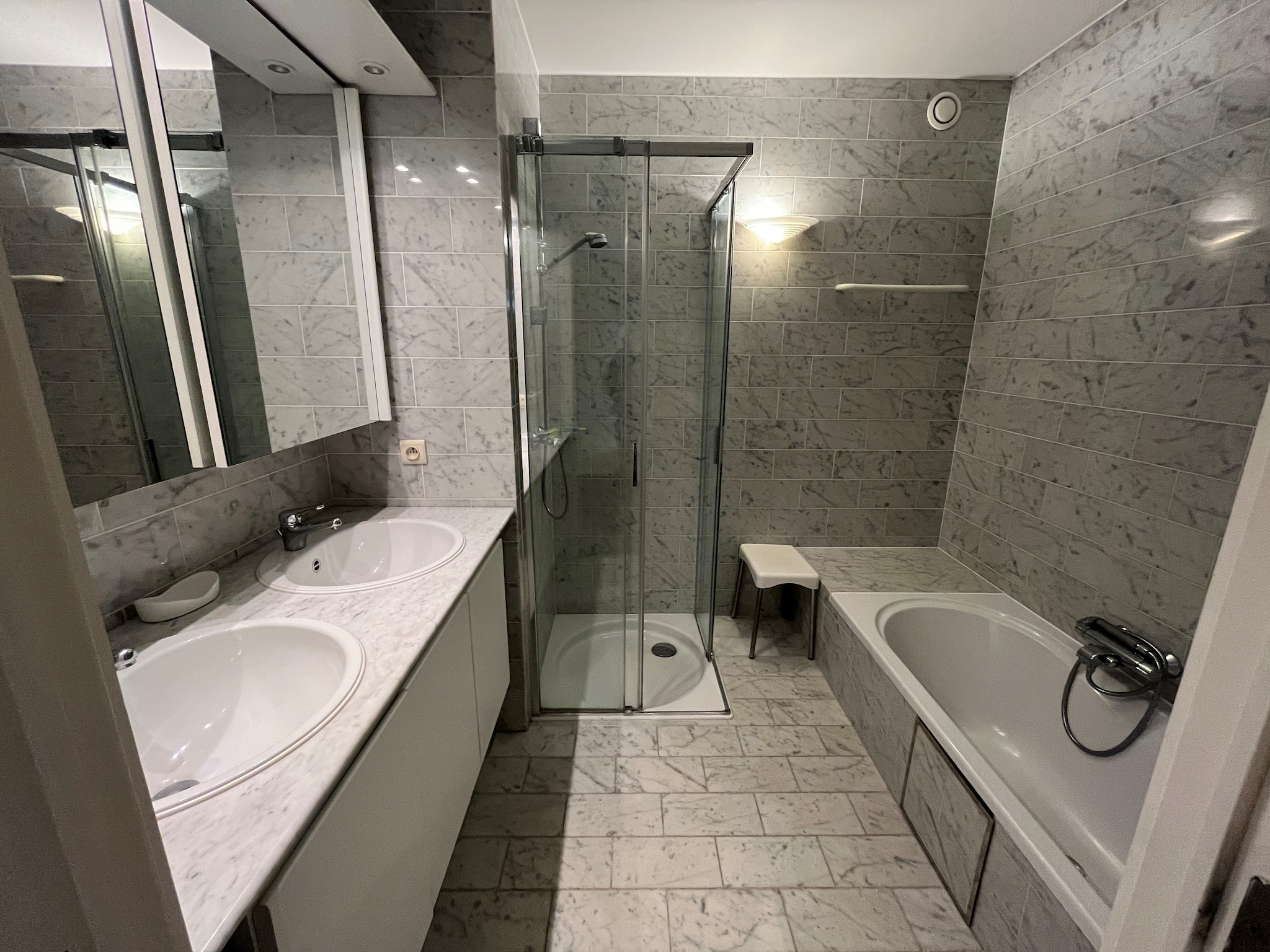 Apartment CASINO AB A0403GAR