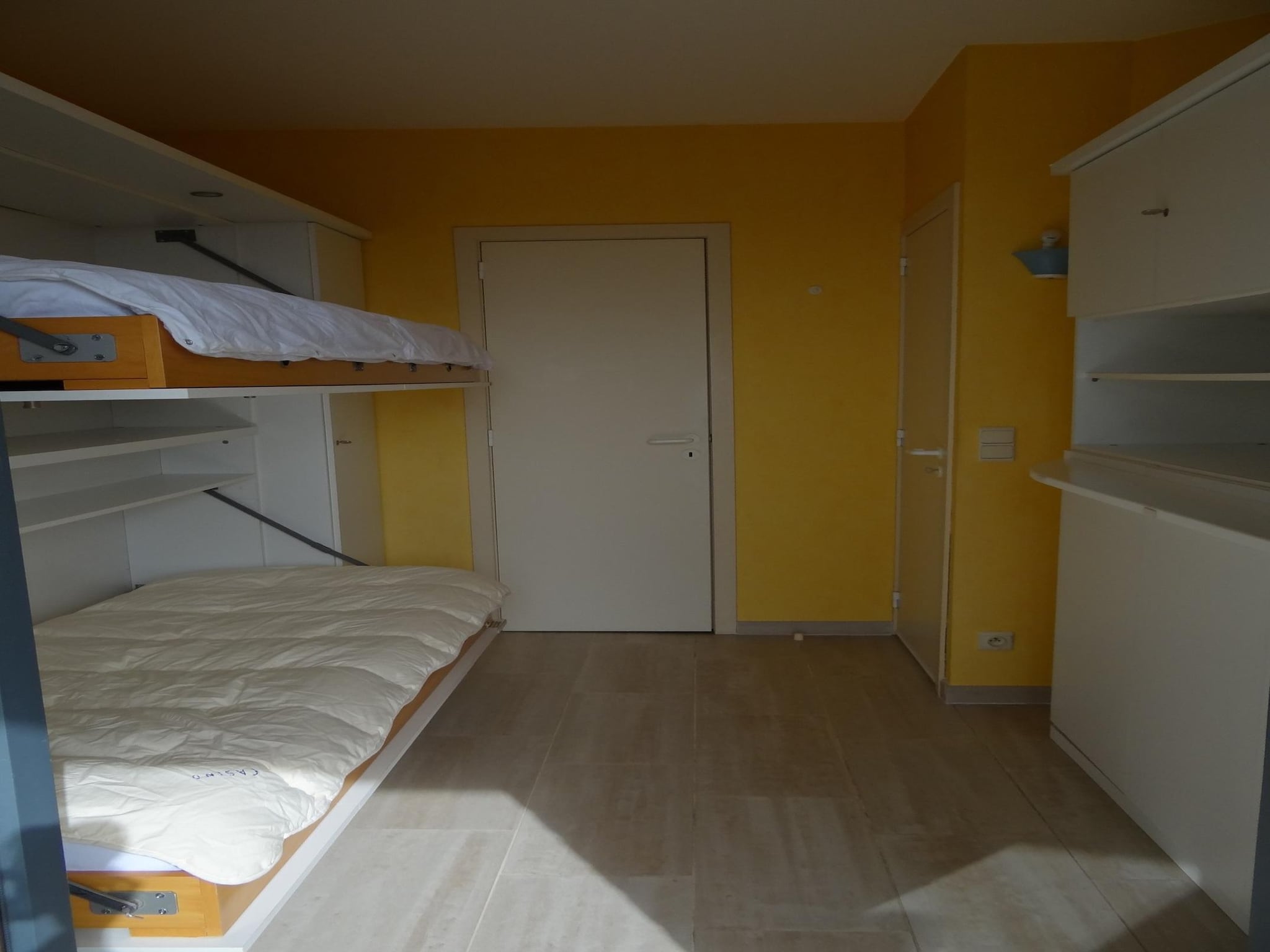 Leilighet CASINO AB B0701GAR