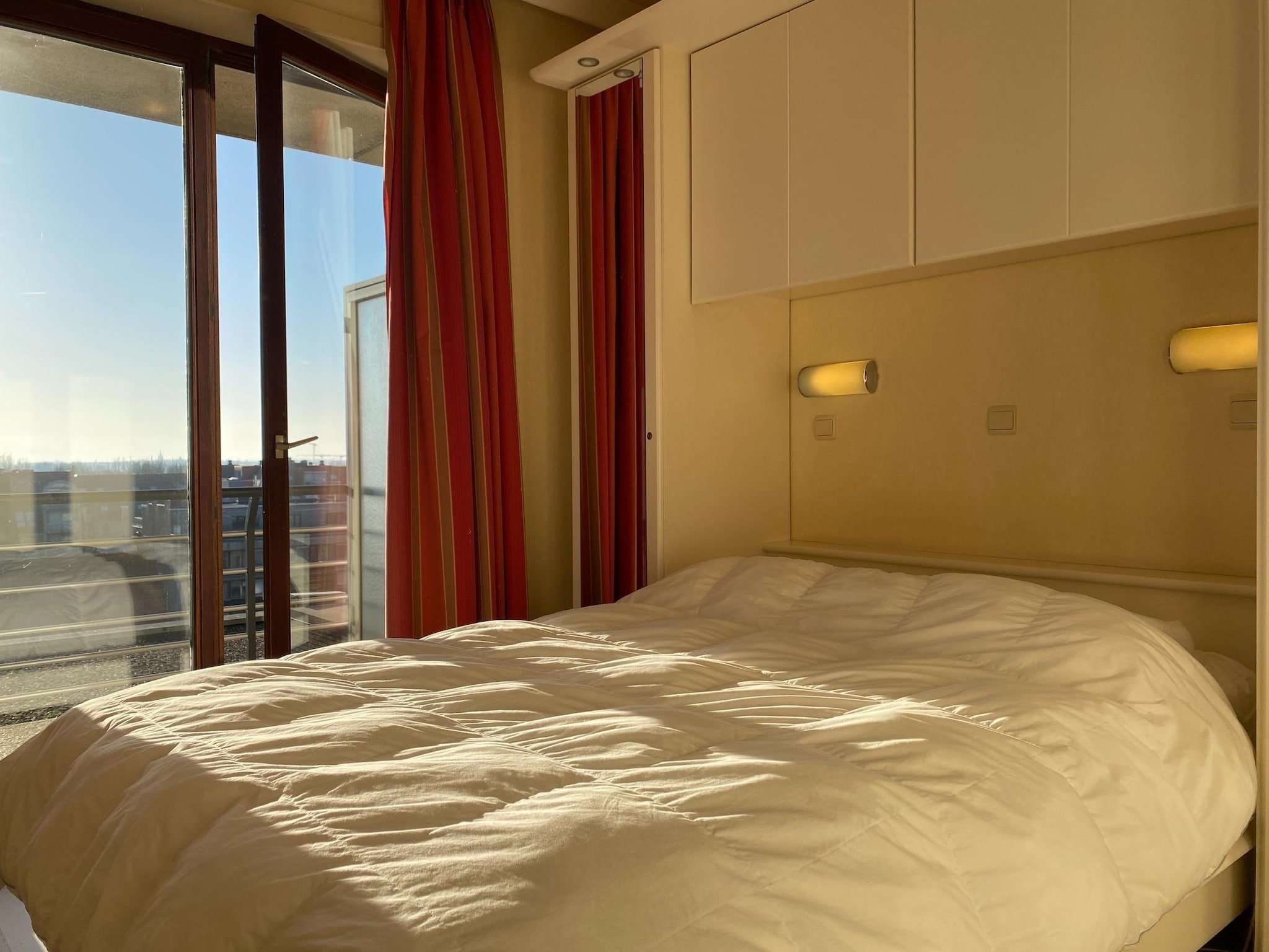 Leilighet CASINO AB B0701GAR