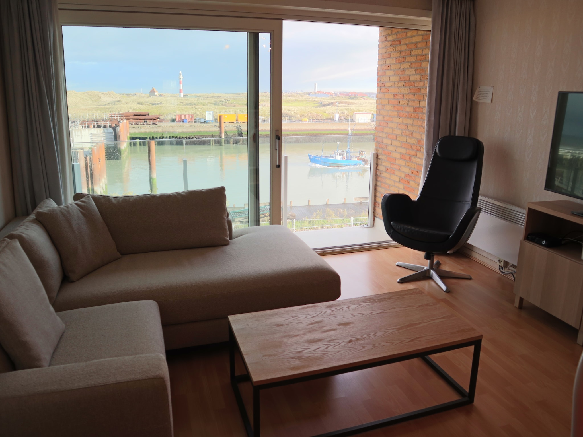 Ferienwohnung DEN OEVER VI 0203GAR
