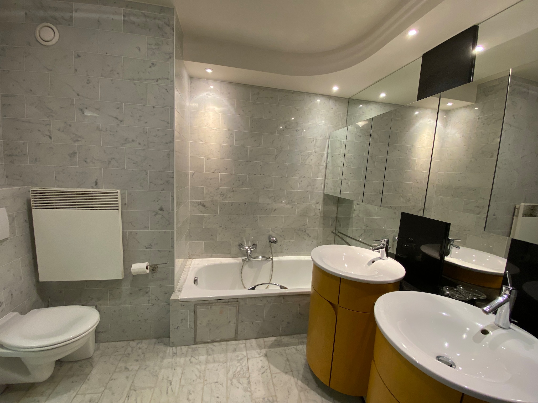 Ferienwohnung CASINO AB A0203GAR