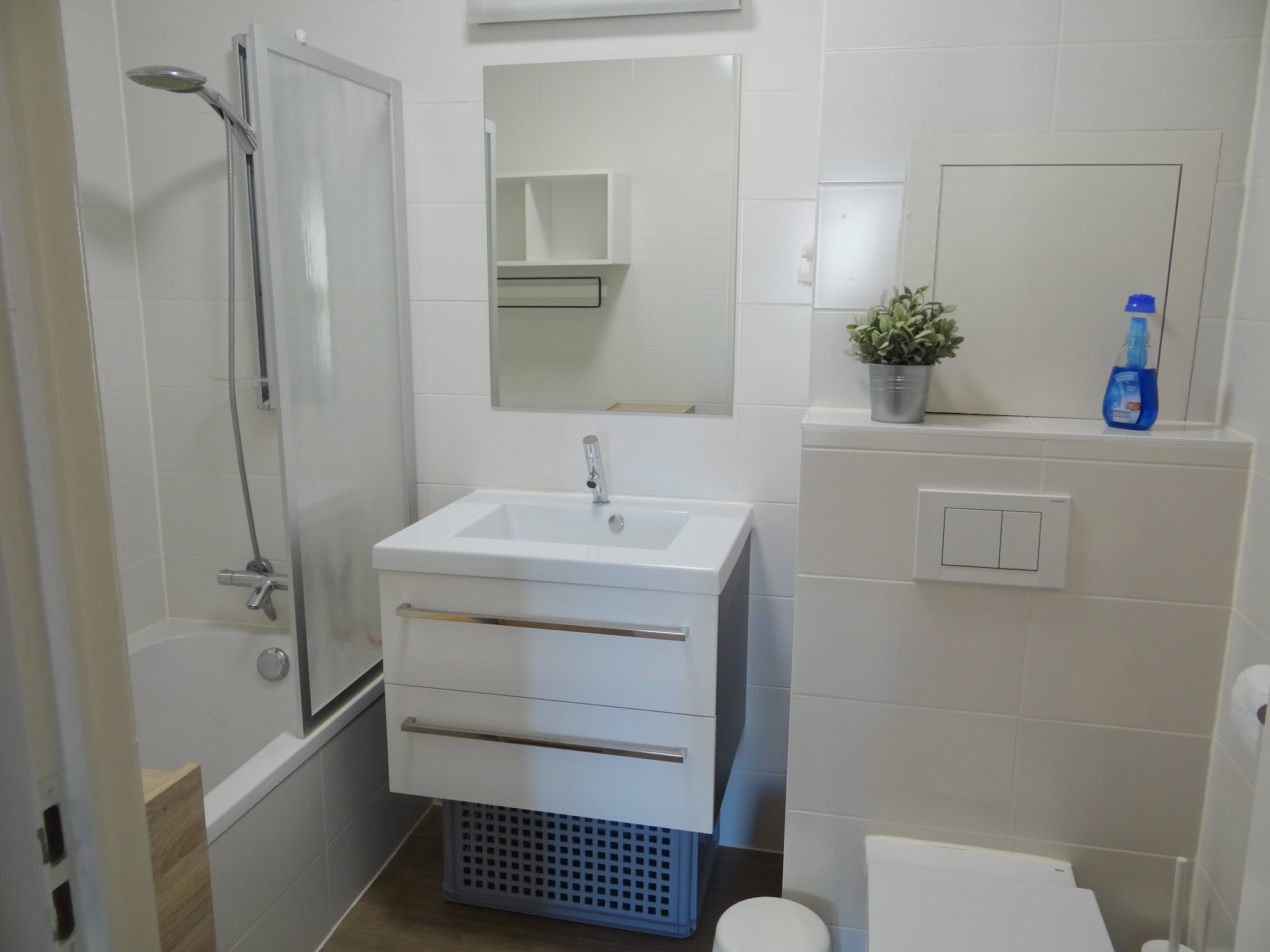Ferienwohnung WIELINGERBANK E 404