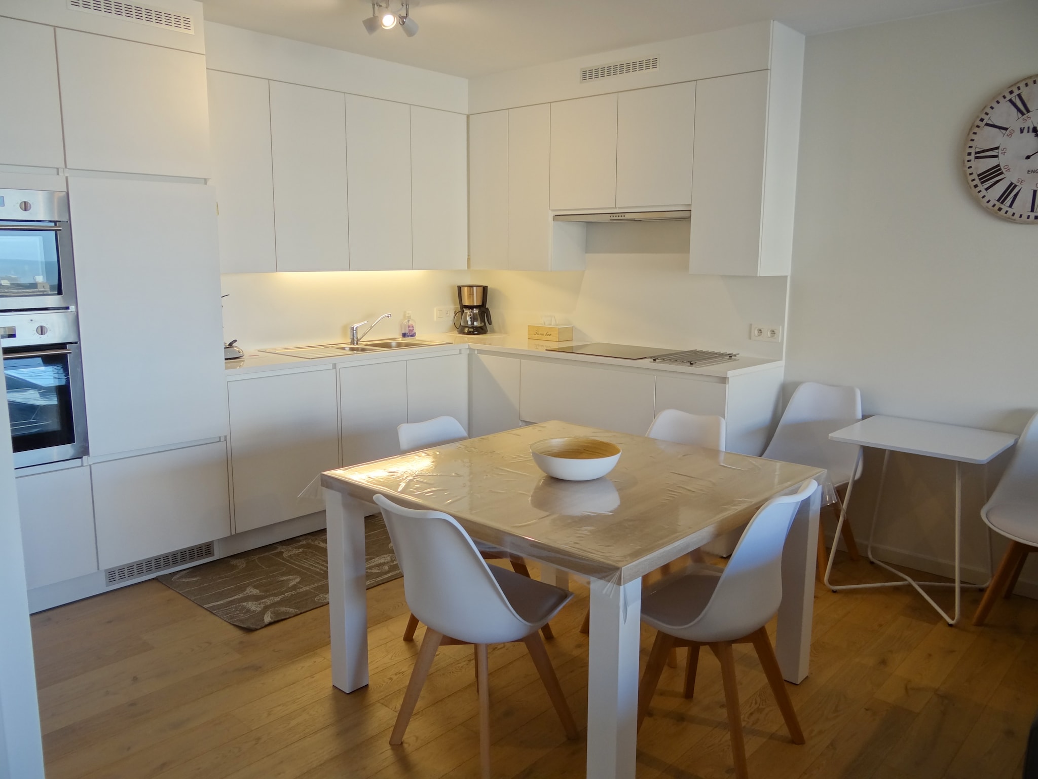 Ferienwohnung WIELINGERBANK E 404