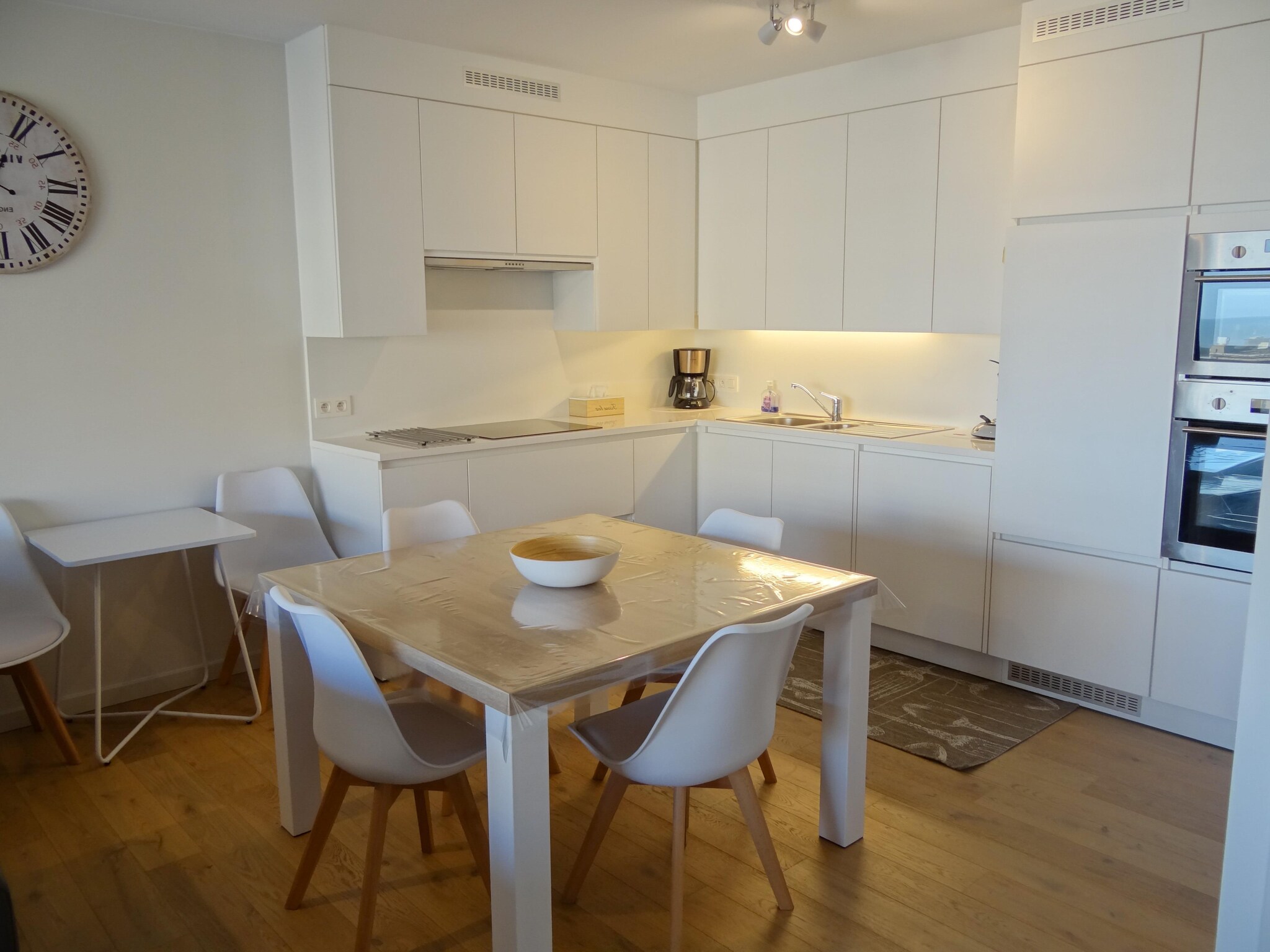 Ferienwohnung WIELINGERBANK E 404
