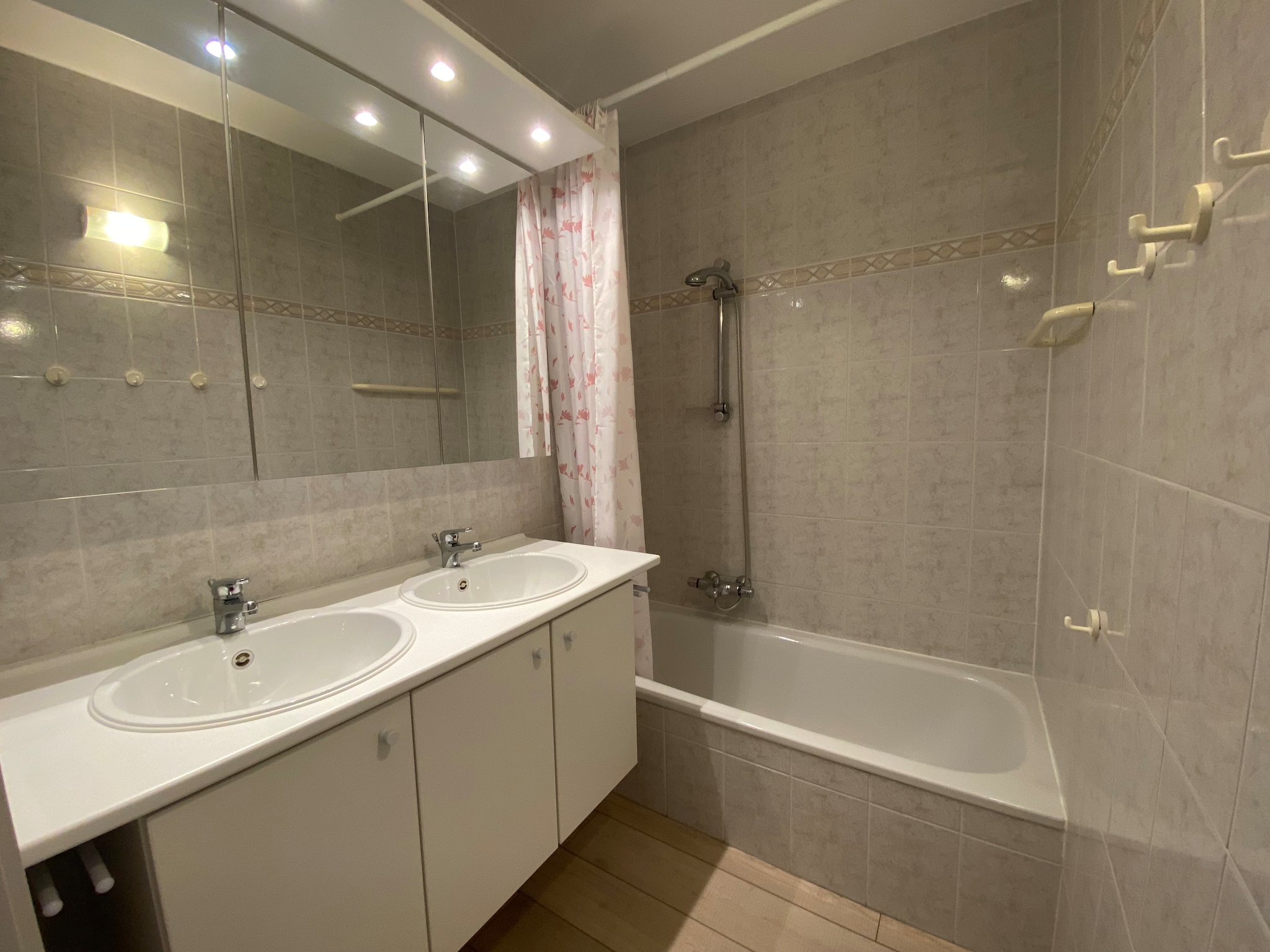 Ferienwohnung CASINO AB B0202