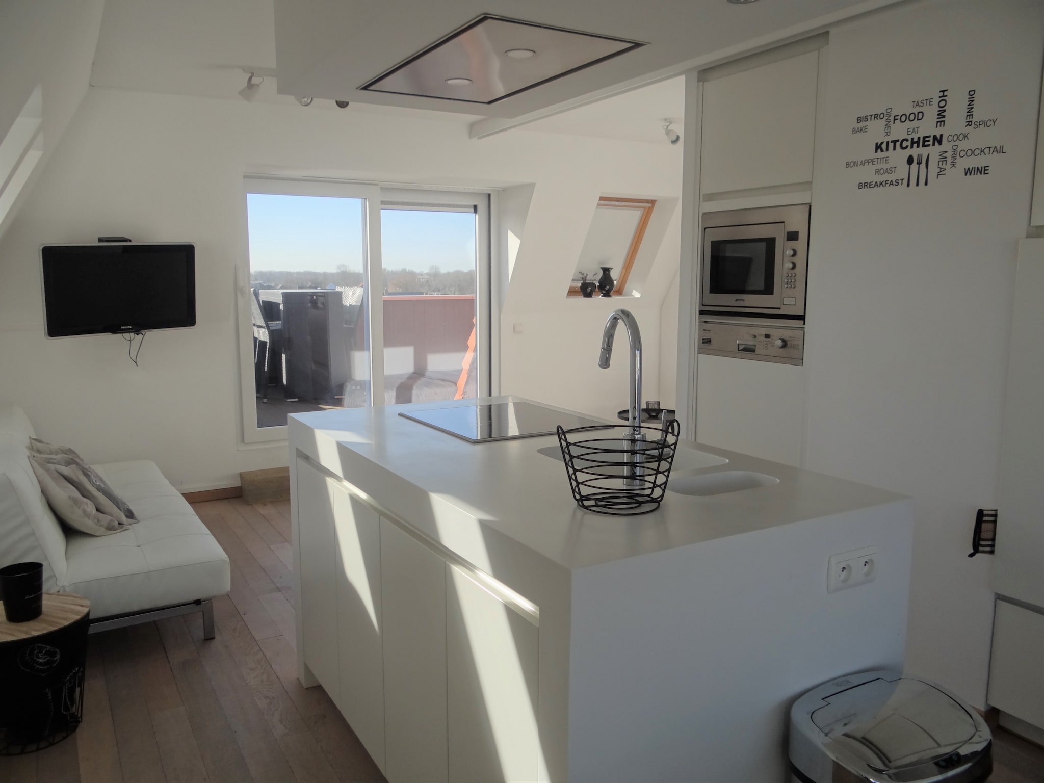 Ferienwohnung NEOPORTUS III / 75A 0402  garage