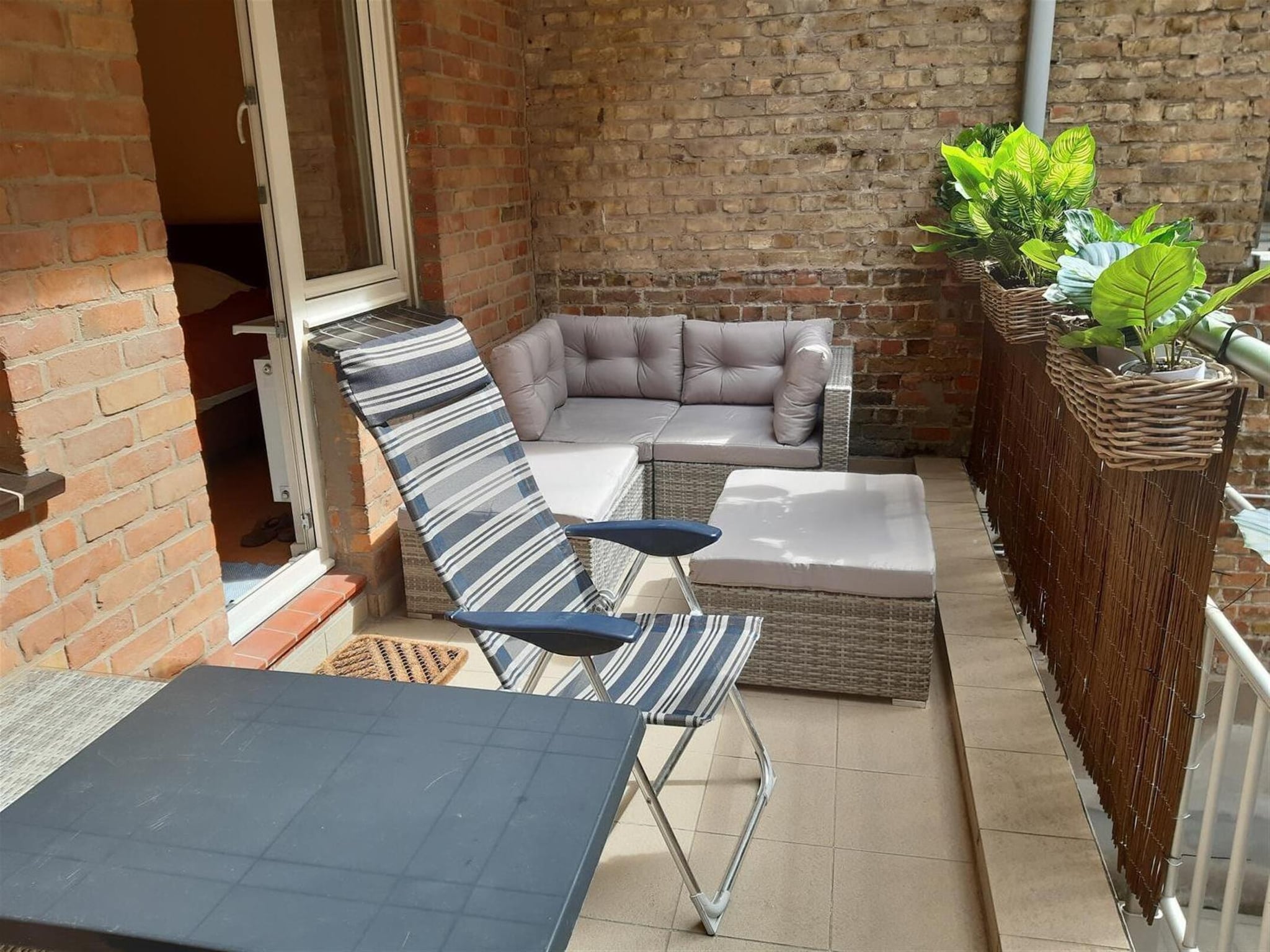 Ferienwohnung ECLAIRCIE 1 / 0001
