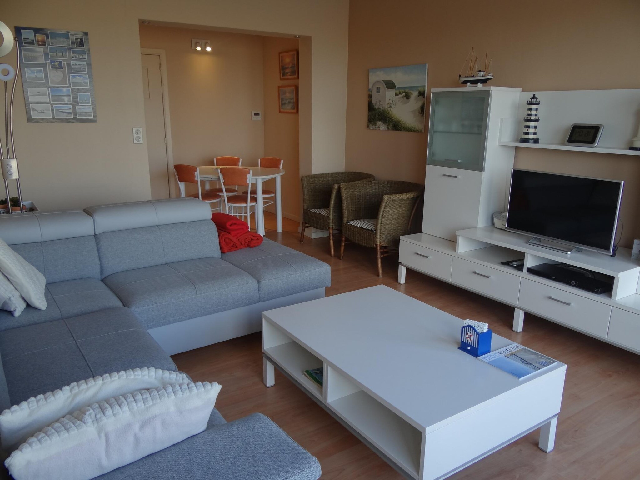 Ferienwohnung ECLAIRCIE 1 / 0001
