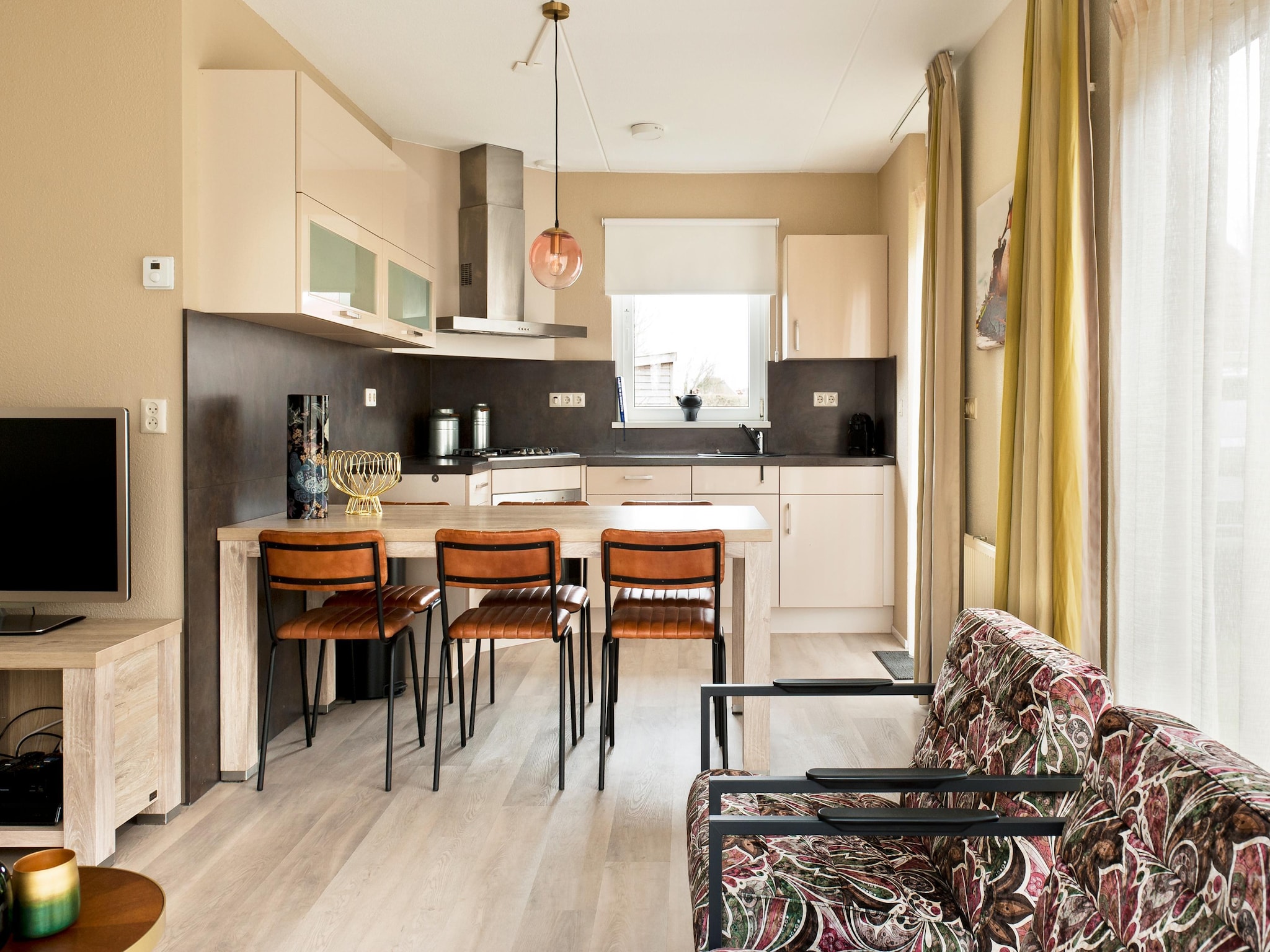   Fisker Wellness de Luxe VIP met sloep en buitenspa