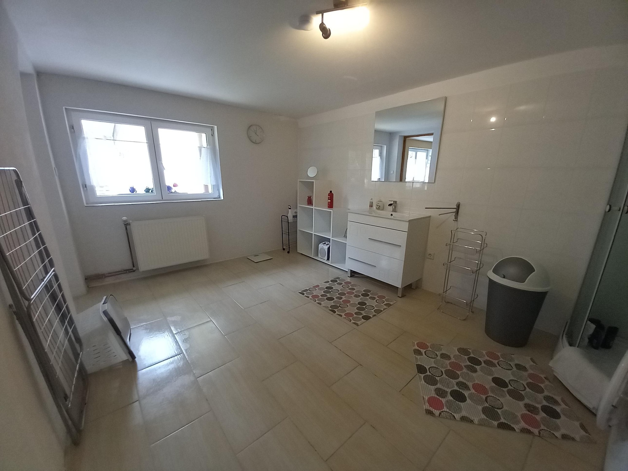   Ferienhaus mit eigener Bar am Bach in Saint Quirin