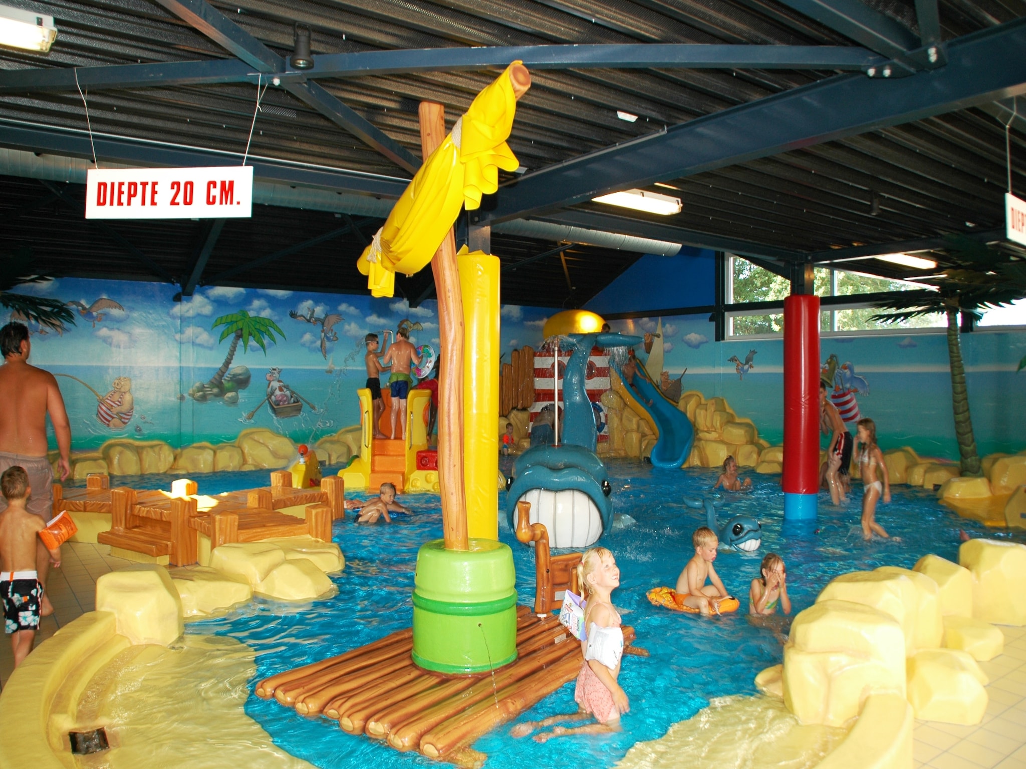 Holiday home Vakantiepark Bergumermeer 11