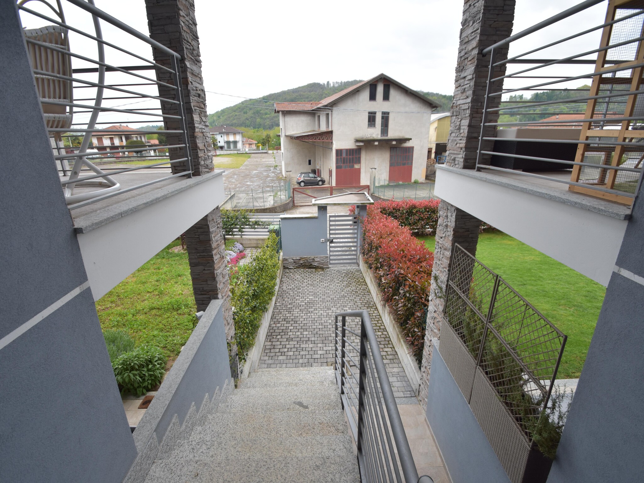   Lavinia's Apartment
