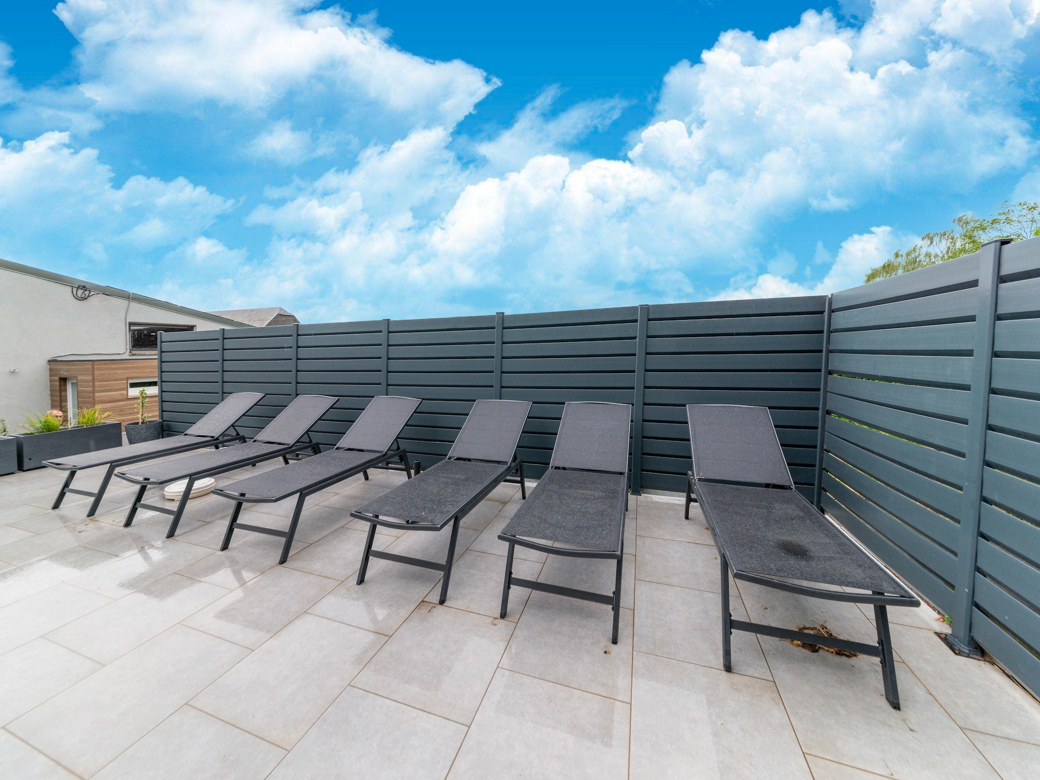   Gite à la ferme avec Piscine intérrieur