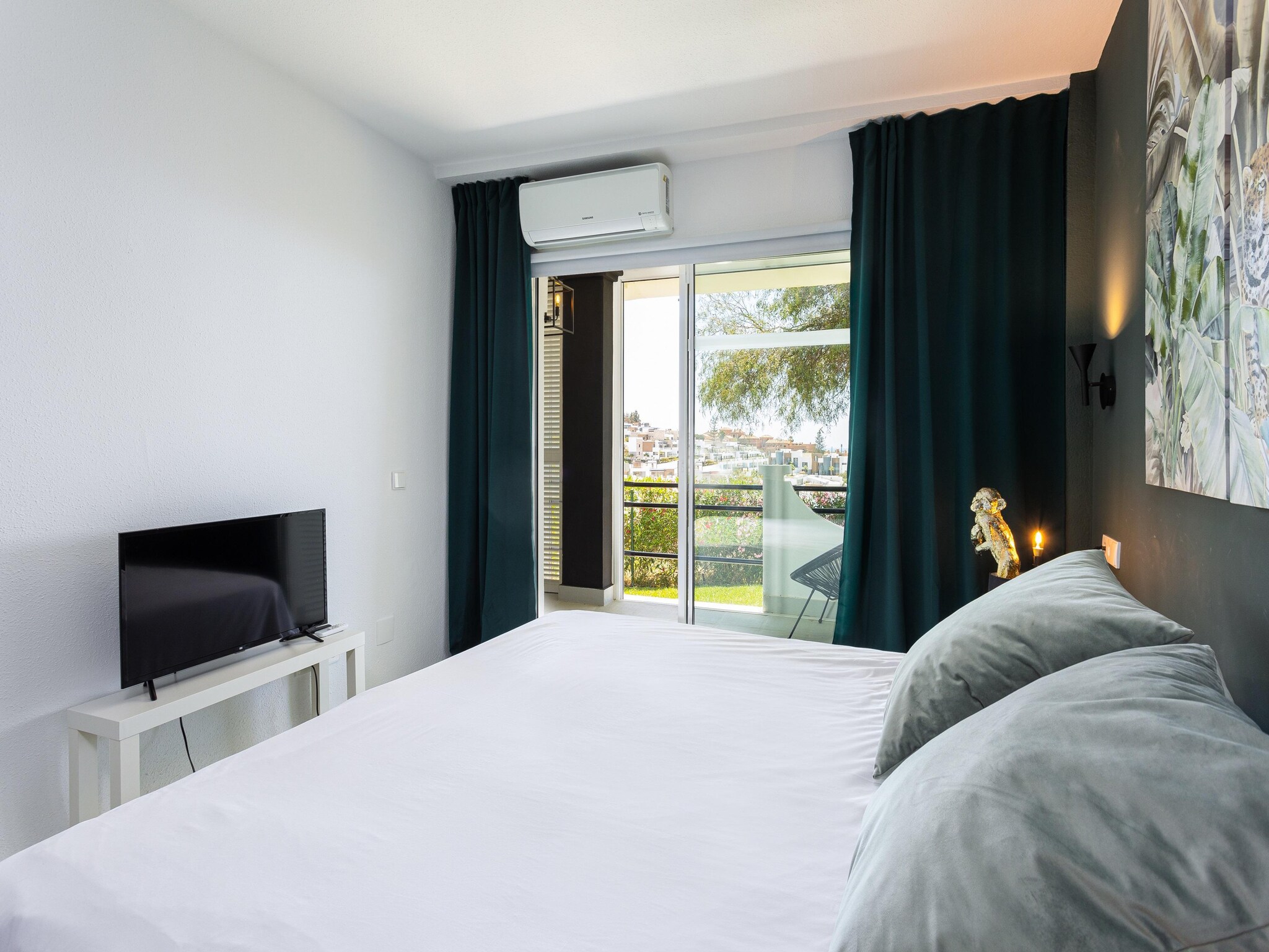 Mieszkanie CT 279 - Faro's Modern Townhouse - Sea View in Mar