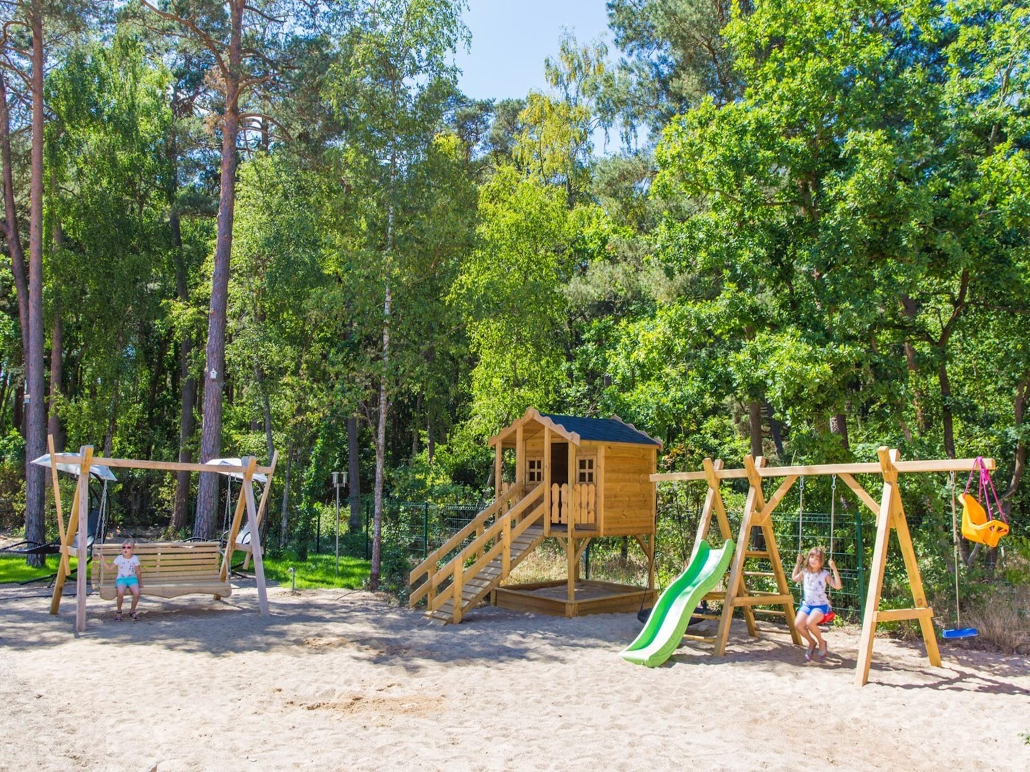   Domek wakacyjny dla 5 osób Pobierowo