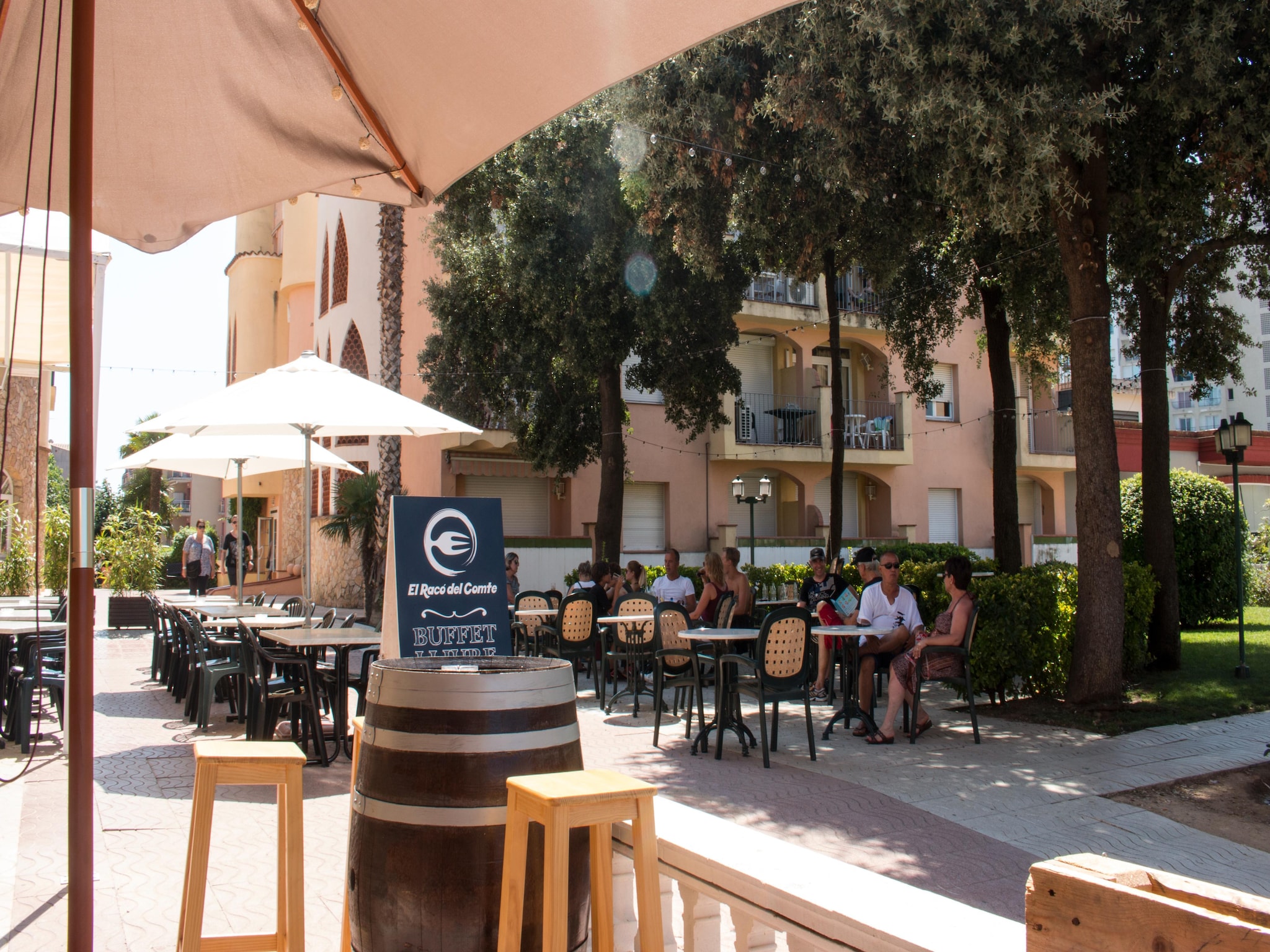 Leilighet APARTAMENTOS COMTE D'EMPURIES B24