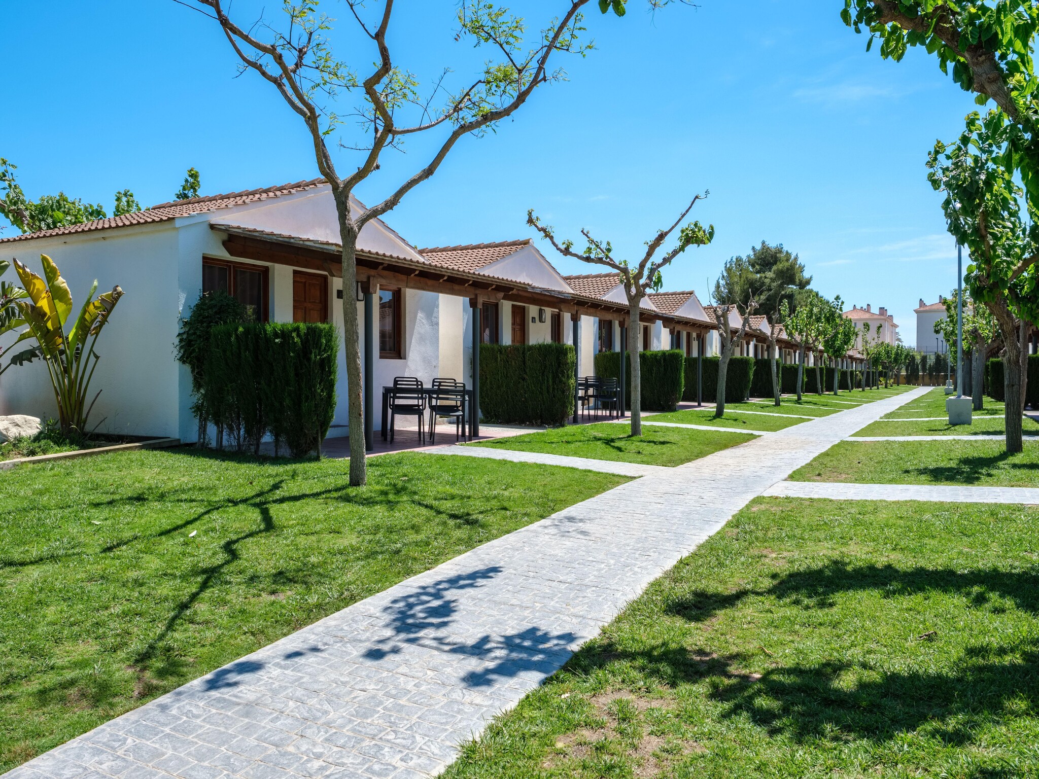   CAMPING ESTIVAL VENDRELL PLATJA  BUNGALOW TROPICAL