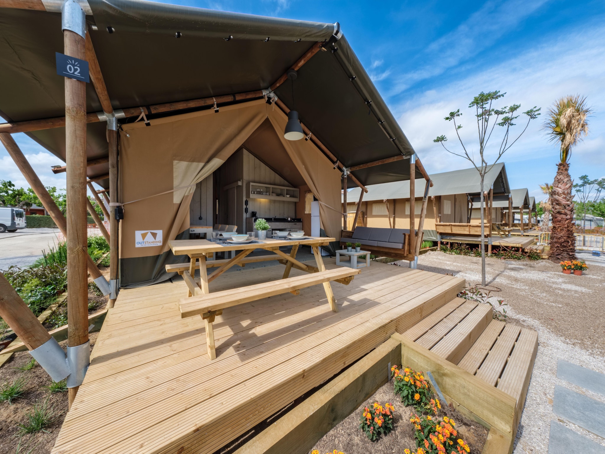   CAMPING ESTIVAL VENDRELL PLATJA TENT GRAND SAFARI