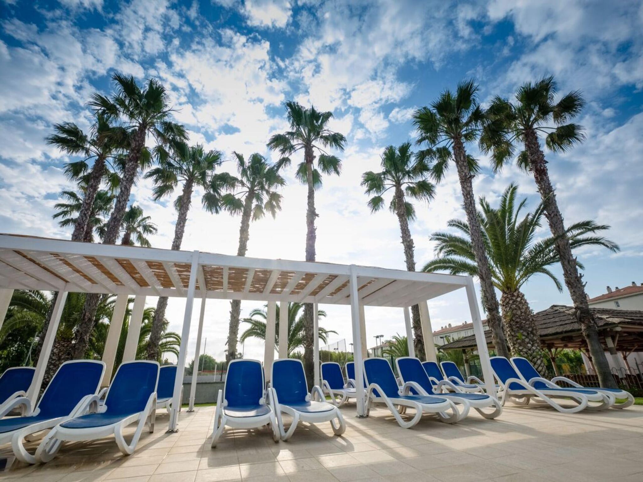   CAMPING ESTIVAL VENDRELL PLATJA TENT GRAND SAFARI