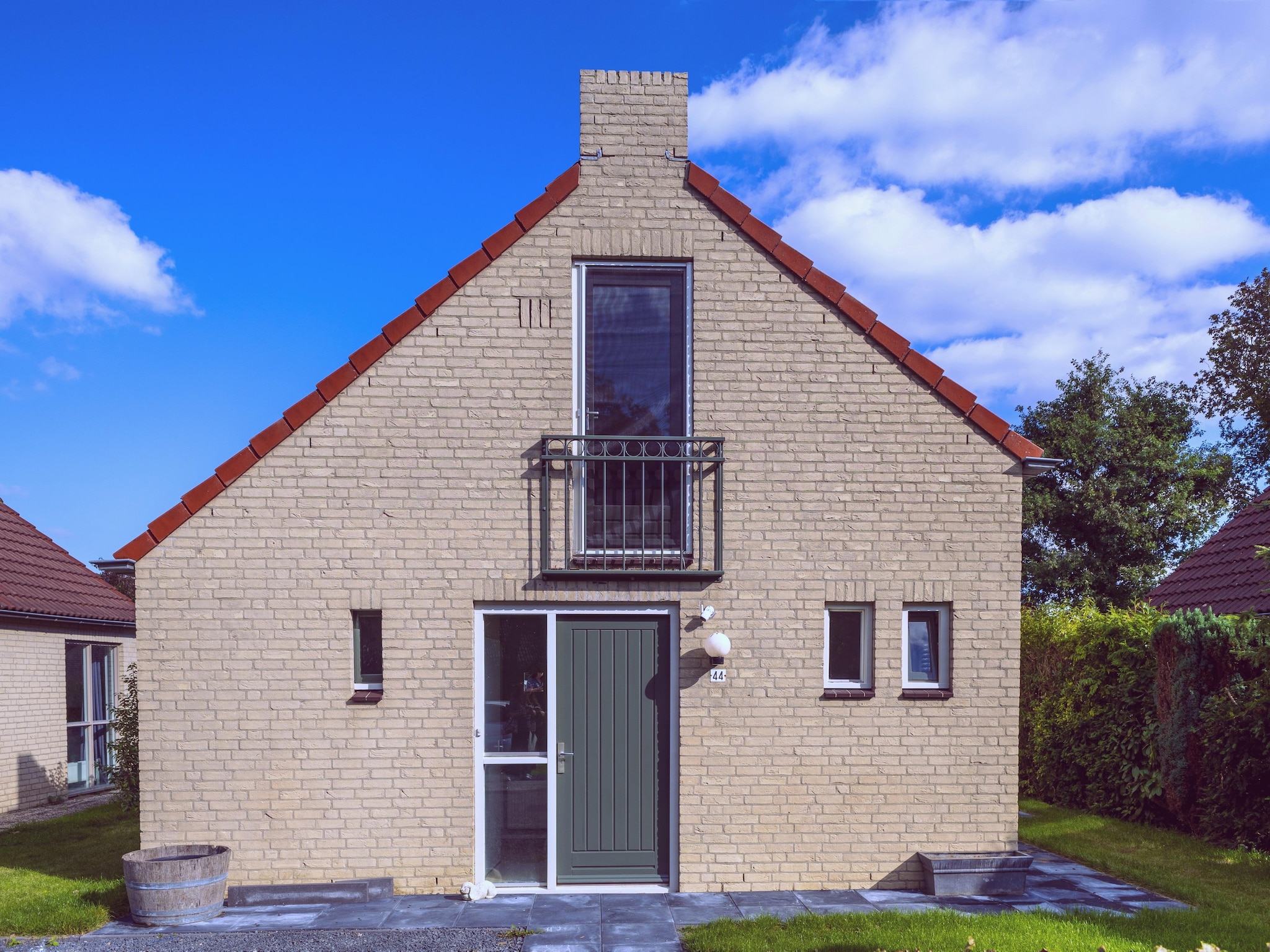   NR 44